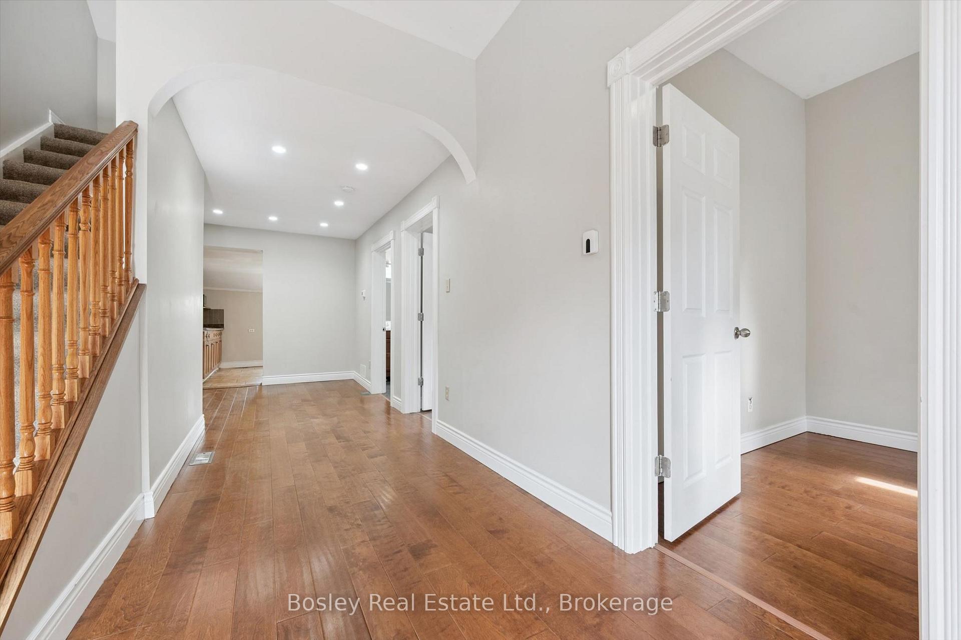 Photo 36 of 86 Alice Street, Guelph, St. Patrick's Ward — HOMEH