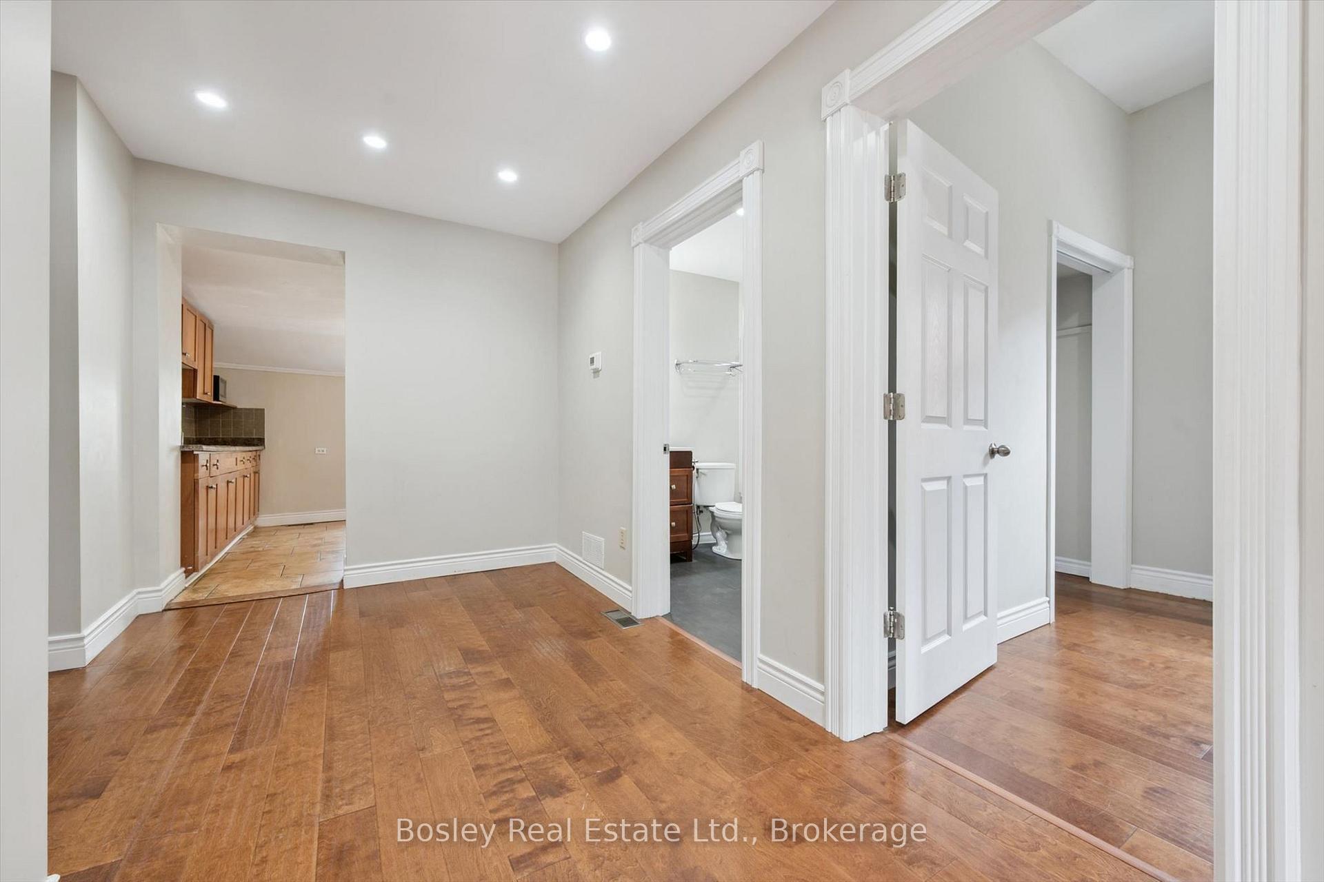Photo 38 of 86 Alice Street, Guelph, St. Patrick's Ward — HOMEH