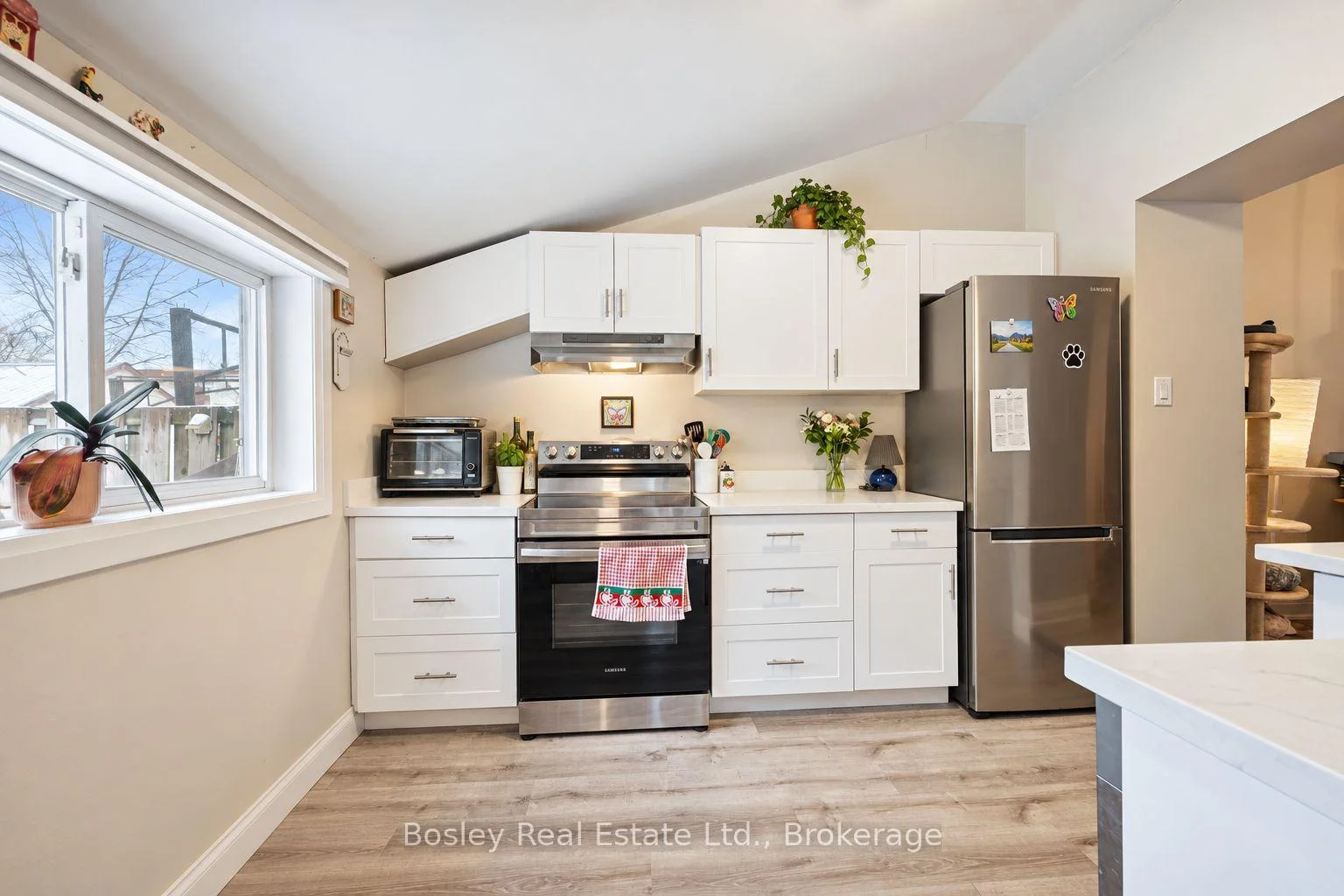 Photo 49 of 86 Alice Street, Guelph, St. Patrick's Ward — HOMEH