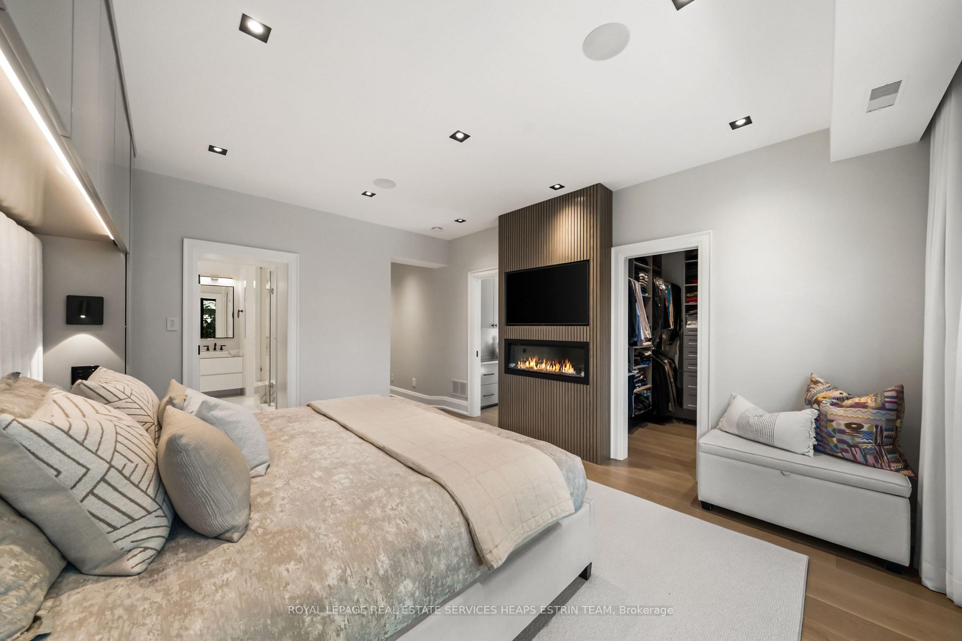 Photo 22 of 12 Millbank Avenue, Toronto, Forest Hill South — HOMEH