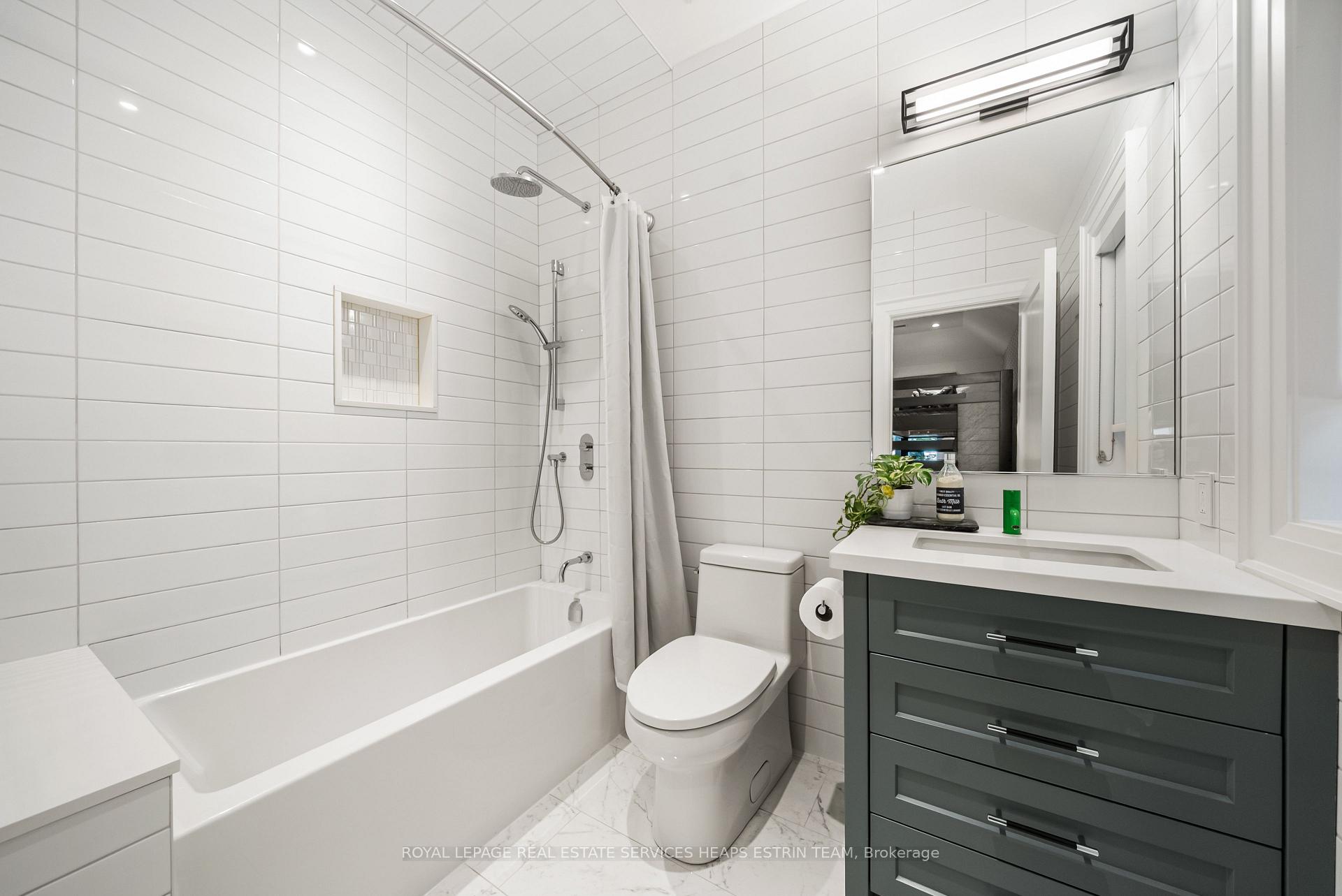 Photo 32 of 12 Millbank Avenue, Toronto, Forest Hill South — HOMEH