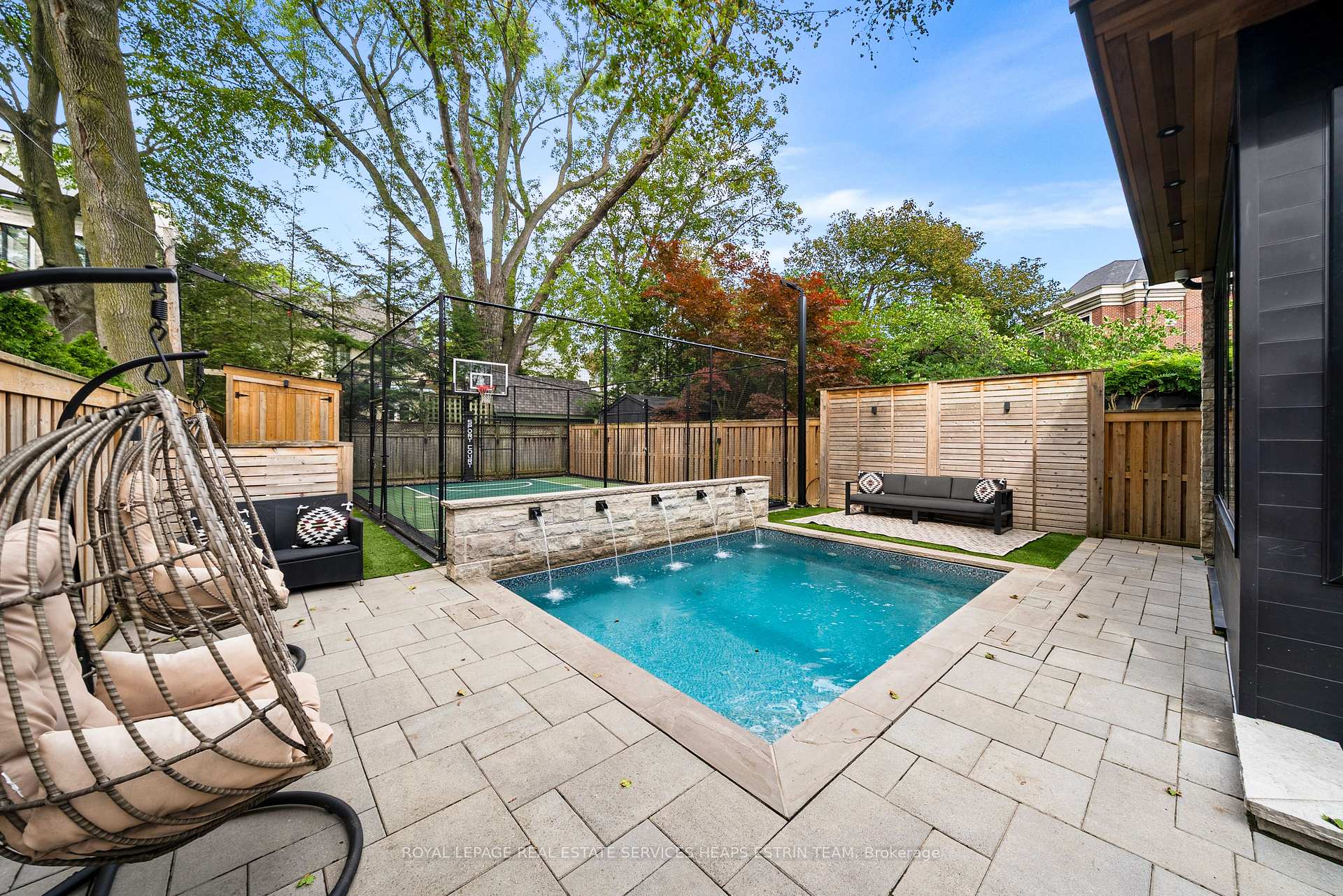 Photo 45 of 12 Millbank Avenue, Toronto, Forest Hill South — HOMEH