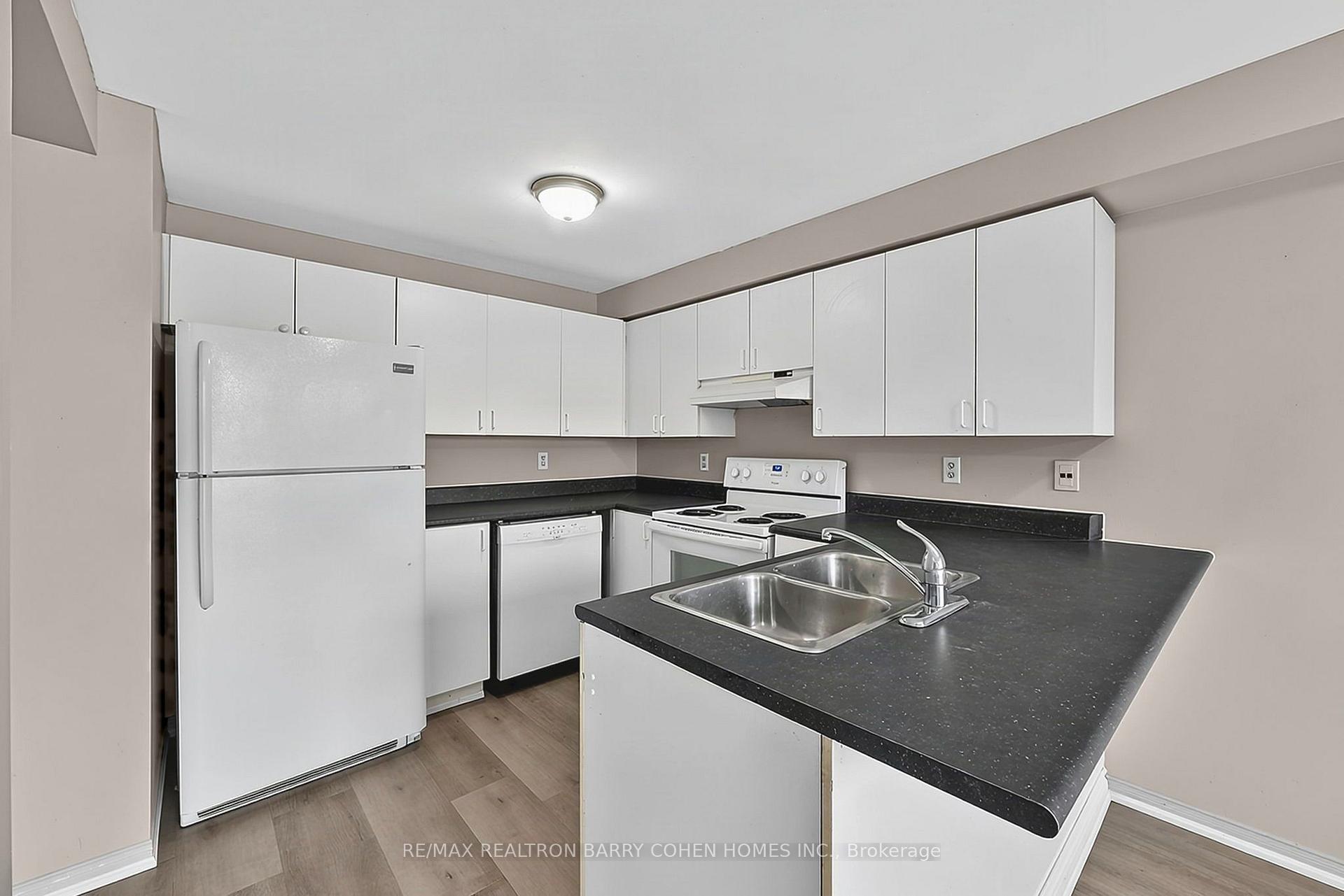Photo 6 of 43 Black Cherry Crescent, Barrie, Holly — HOMEH