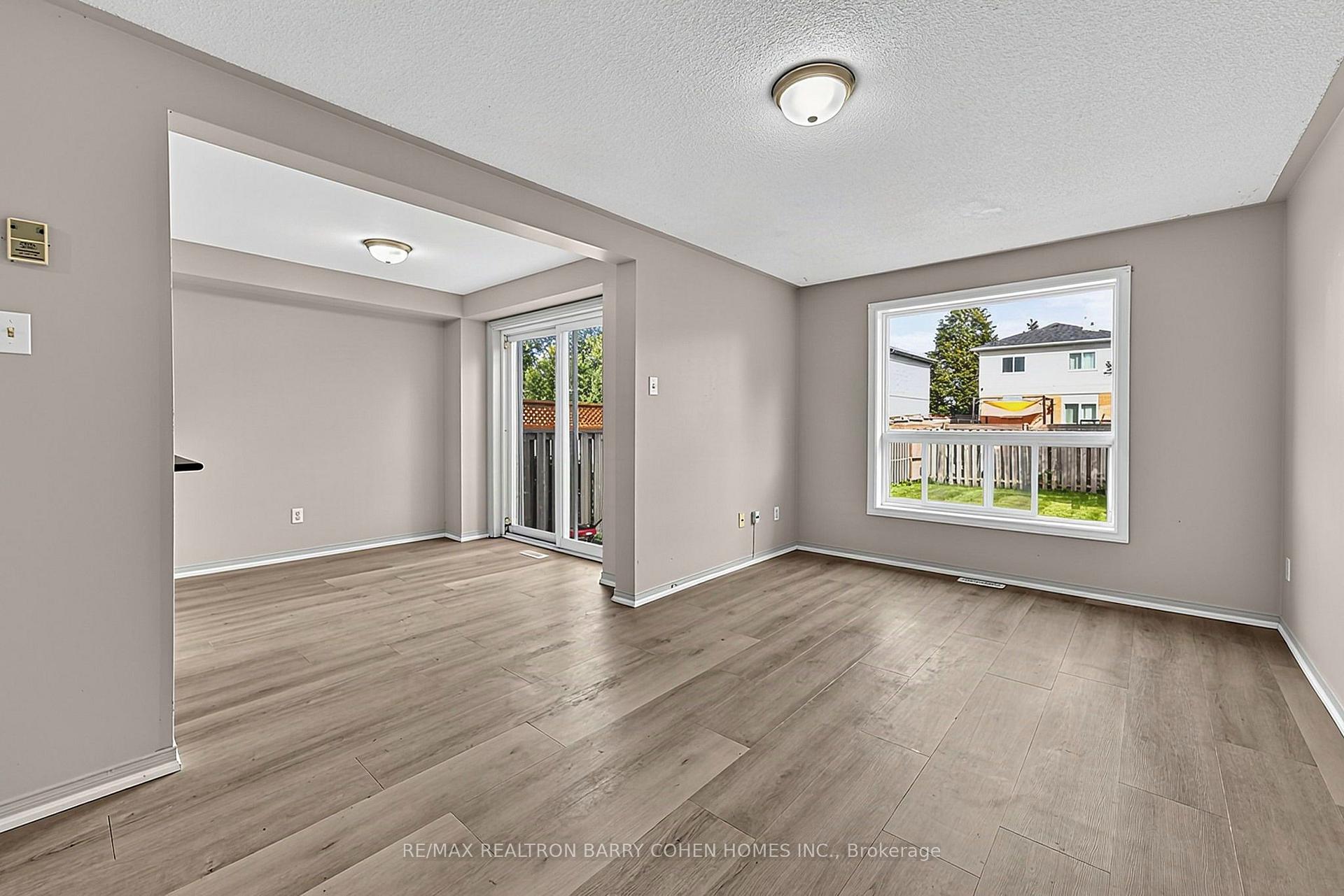 Photo 10 of 43 Black Cherry Crescent, Barrie, Holly — HOMEH