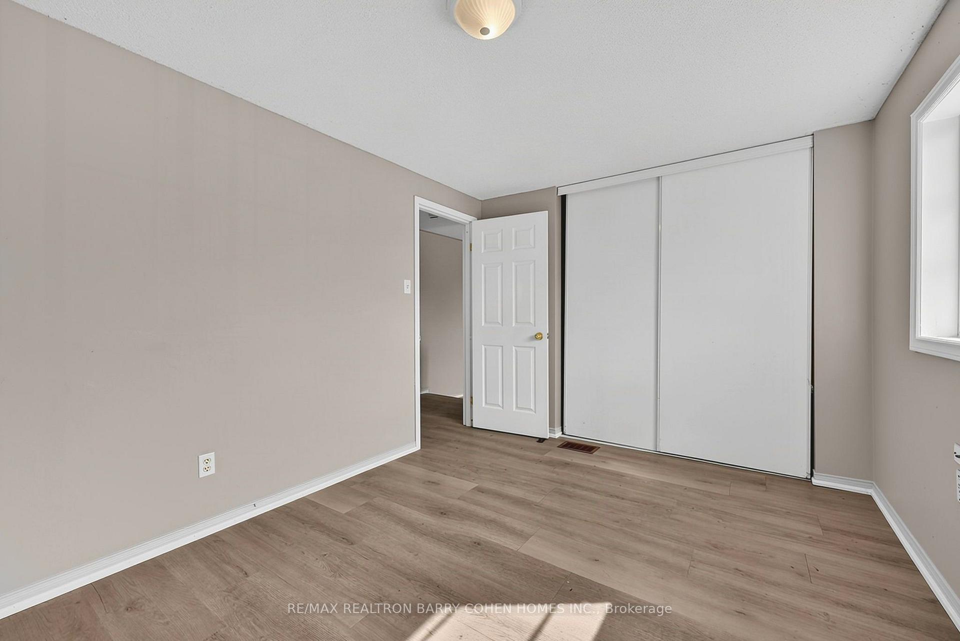 Photo 13 of 43 Black Cherry Crescent, Barrie, Holly — HOMEH