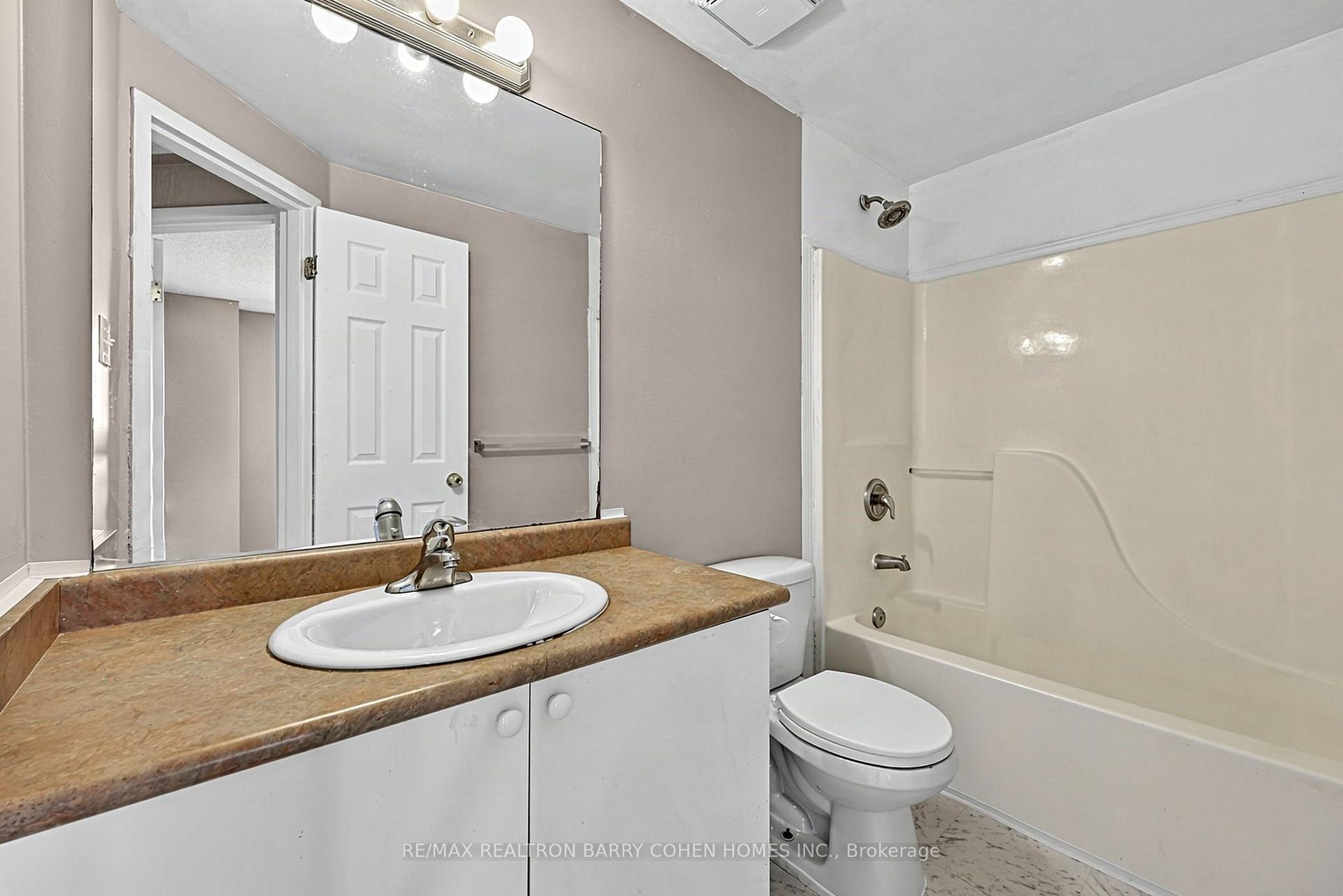 Photo 18 of 43 Black Cherry Crescent, Barrie, Holly — HOMEH