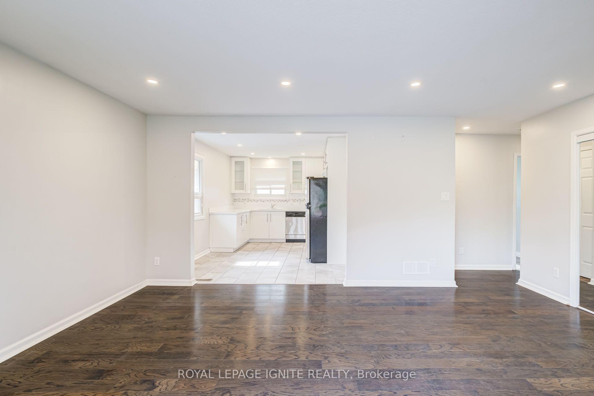 Photo 14 of 620 Central Park Boulevard N, Oshawa, O'Neill — HOMEH
