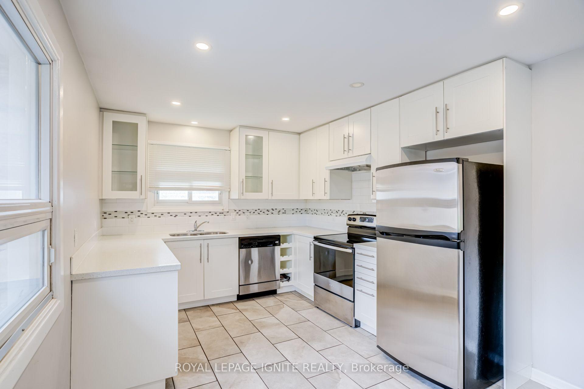 Photo 18 of 620 Central Park Boulevard N, Oshawa, O'Neill — HOMEH