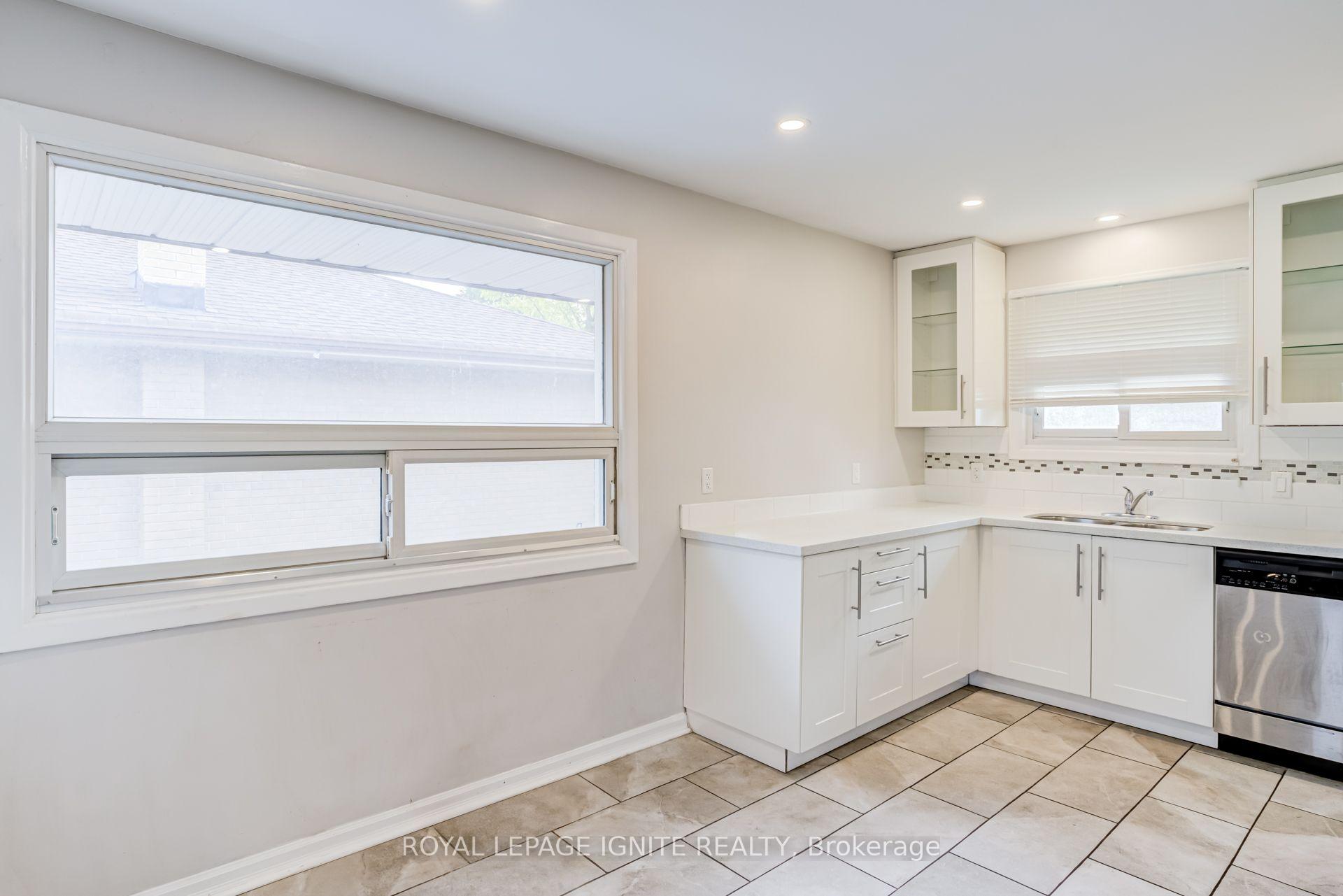 Photo 21 of 620 Central Park Boulevard N, Oshawa, O'Neill — HOMEH