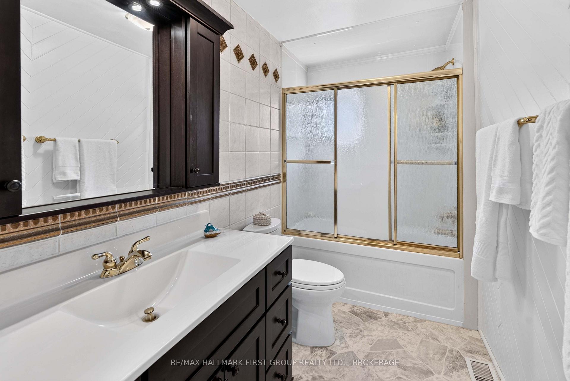Photo 26 of 907 Millhaven Road, Loyalist, Lennox and Addington - South — HOMEH