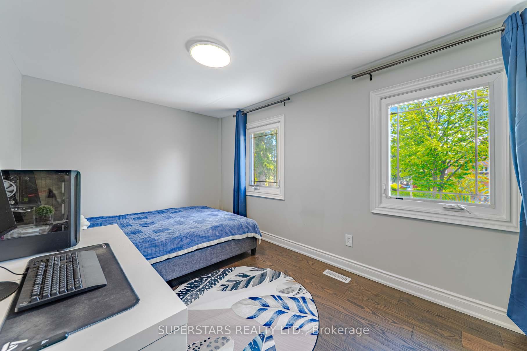 Photo 25 of 28 Bramblebrook Avenue, Scarborough, Milliken — HOMEH