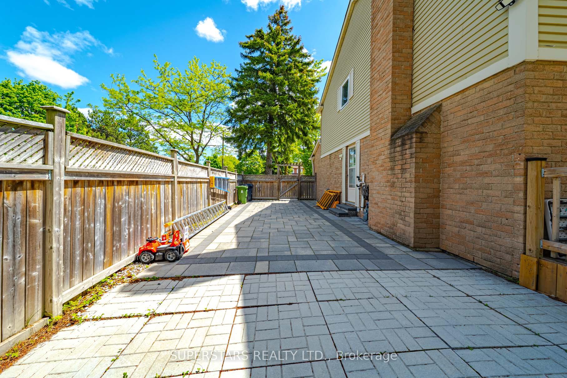 Photo 39 of 28 Bramblebrook Avenue, Scarborough, Milliken — HOMEH