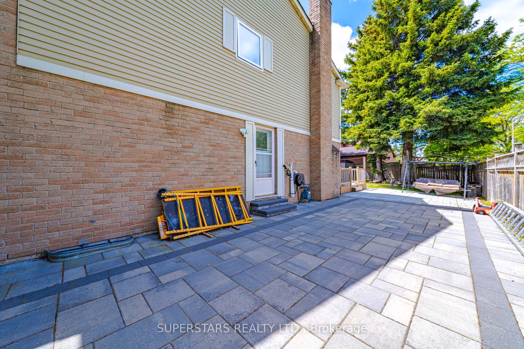 Photo 40 of 28 Bramblebrook Avenue, Scarborough, Milliken — HOMEH