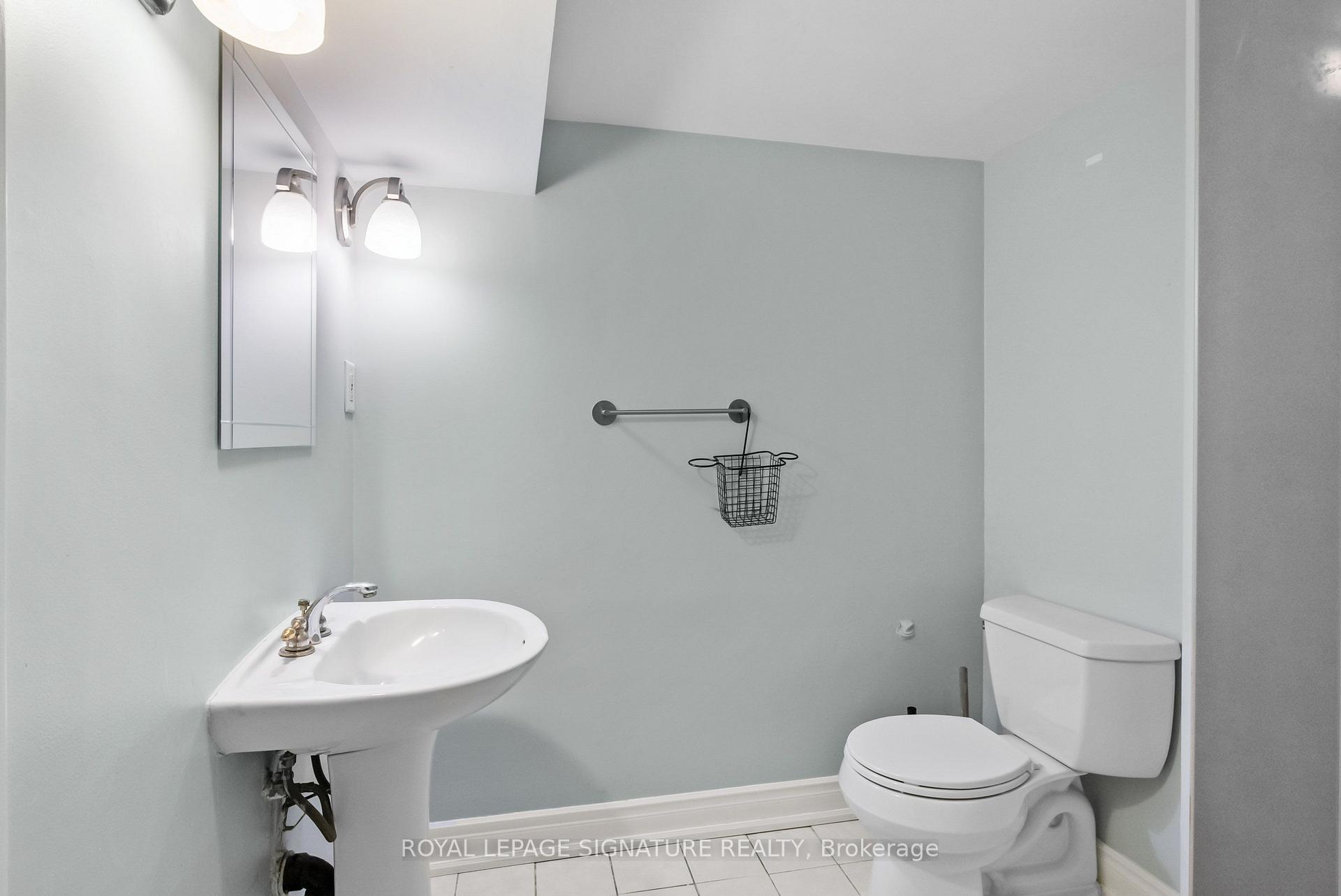 Photo 9 of Unit Lower, 112 Foch Avenue, Etobicoke, Alderwood — HOMEH