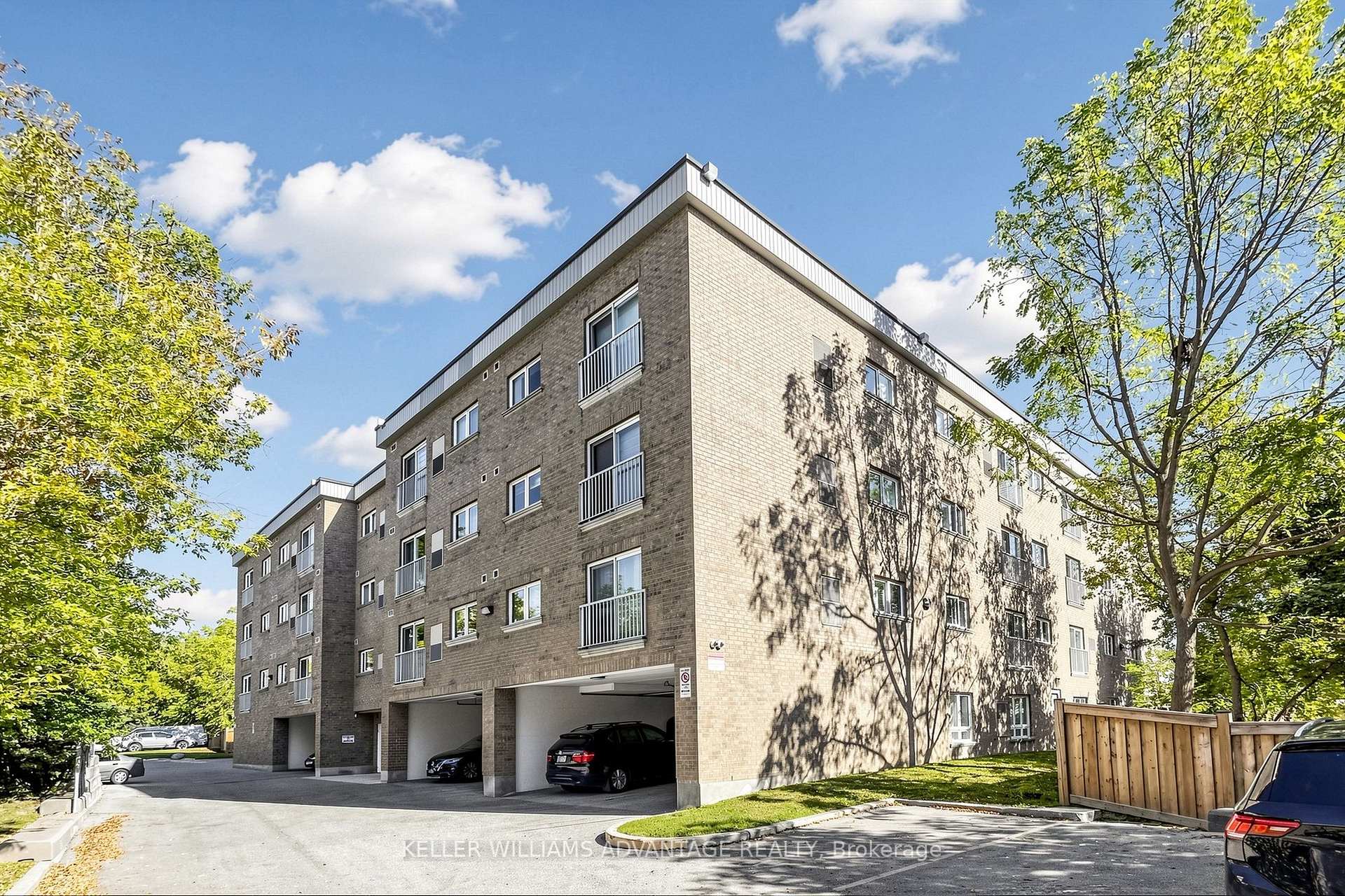 Photo 28 of Unit 407, 112 Simcoe Road, Bradford West Gwillimbury, Bradford — HOMEH