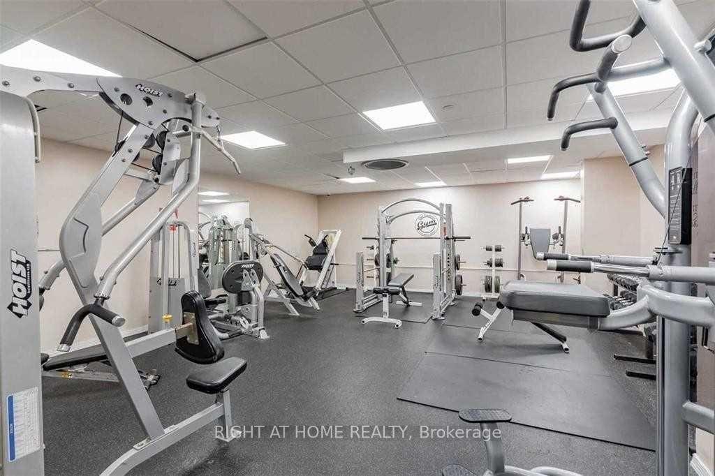 Photo 8 of Unit 1503, 177 Linus Road, North York, Don Valley Village — HOMEH
