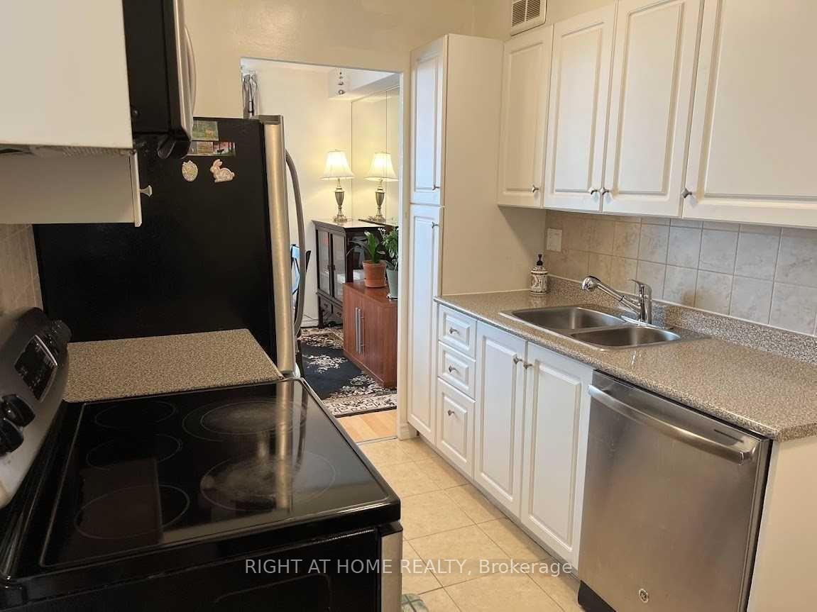 Photo 22 of Unit 1503, 177 Linus Road, North York, Don Valley Village — HOMEH