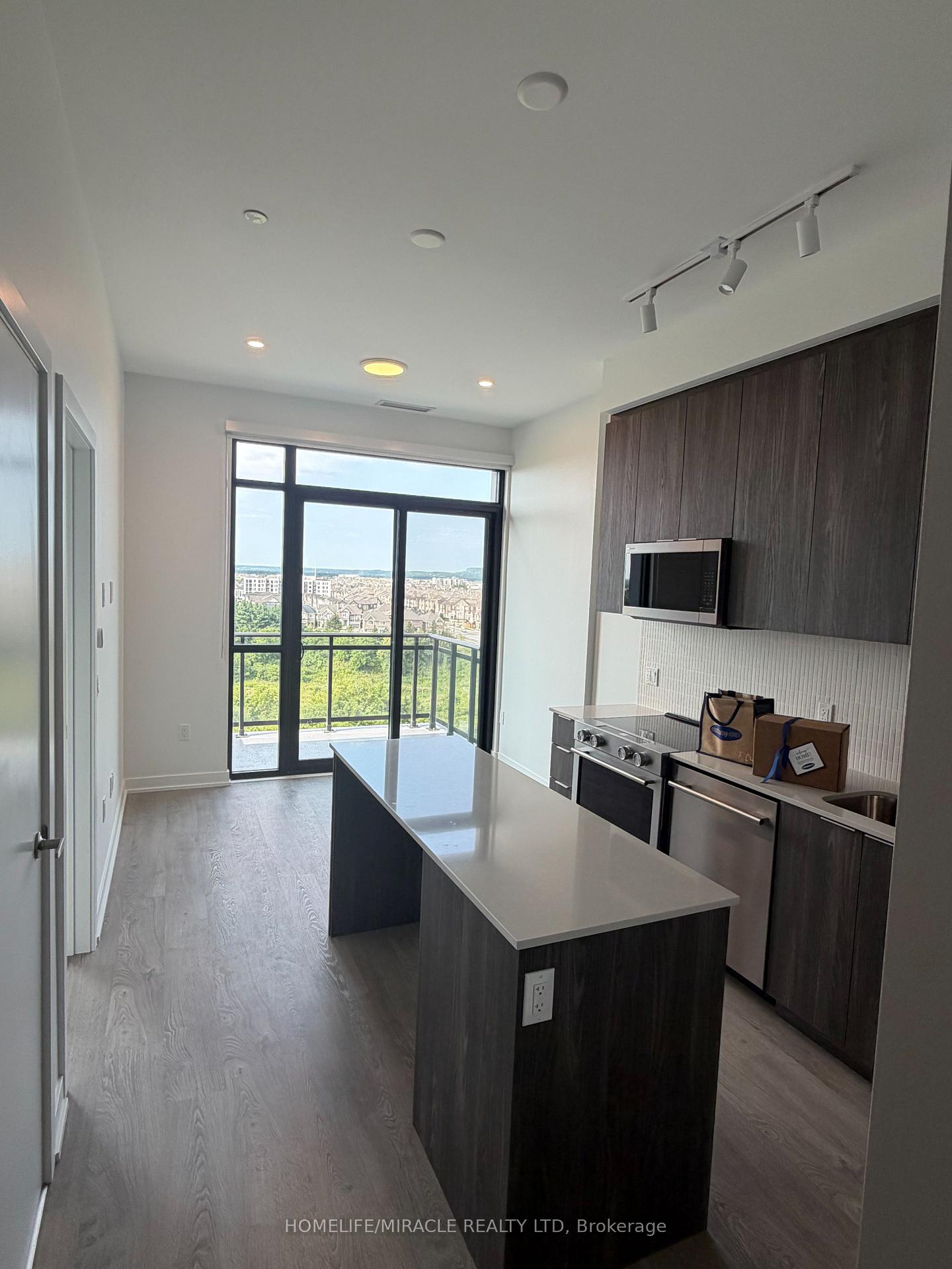 Photo 8 of Unit 802, 740 Whitlock Avenue, Milton, Cobban — HOMEH