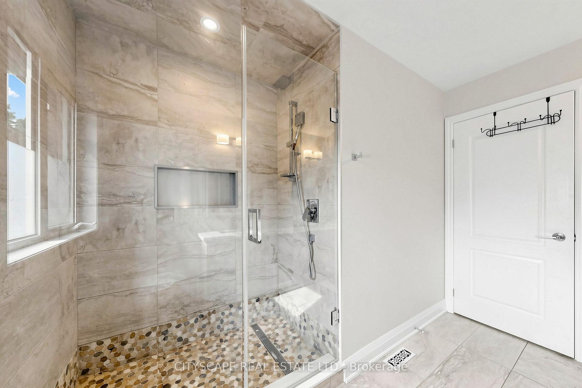 Photo 33 of 7299 Waldorf Way, Mississauga, Meadowvale Village — HOMEH