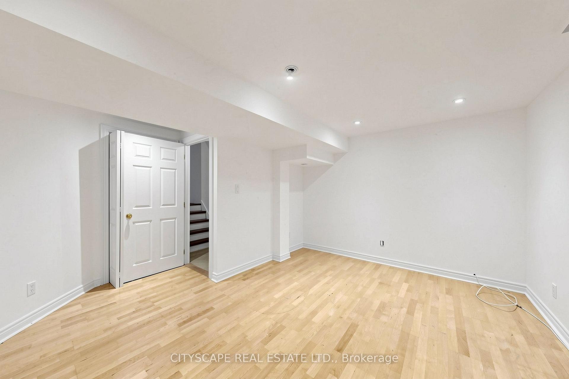 Photo 41 of 7299 Waldorf Way, Mississauga, Meadowvale Village — HOMEH