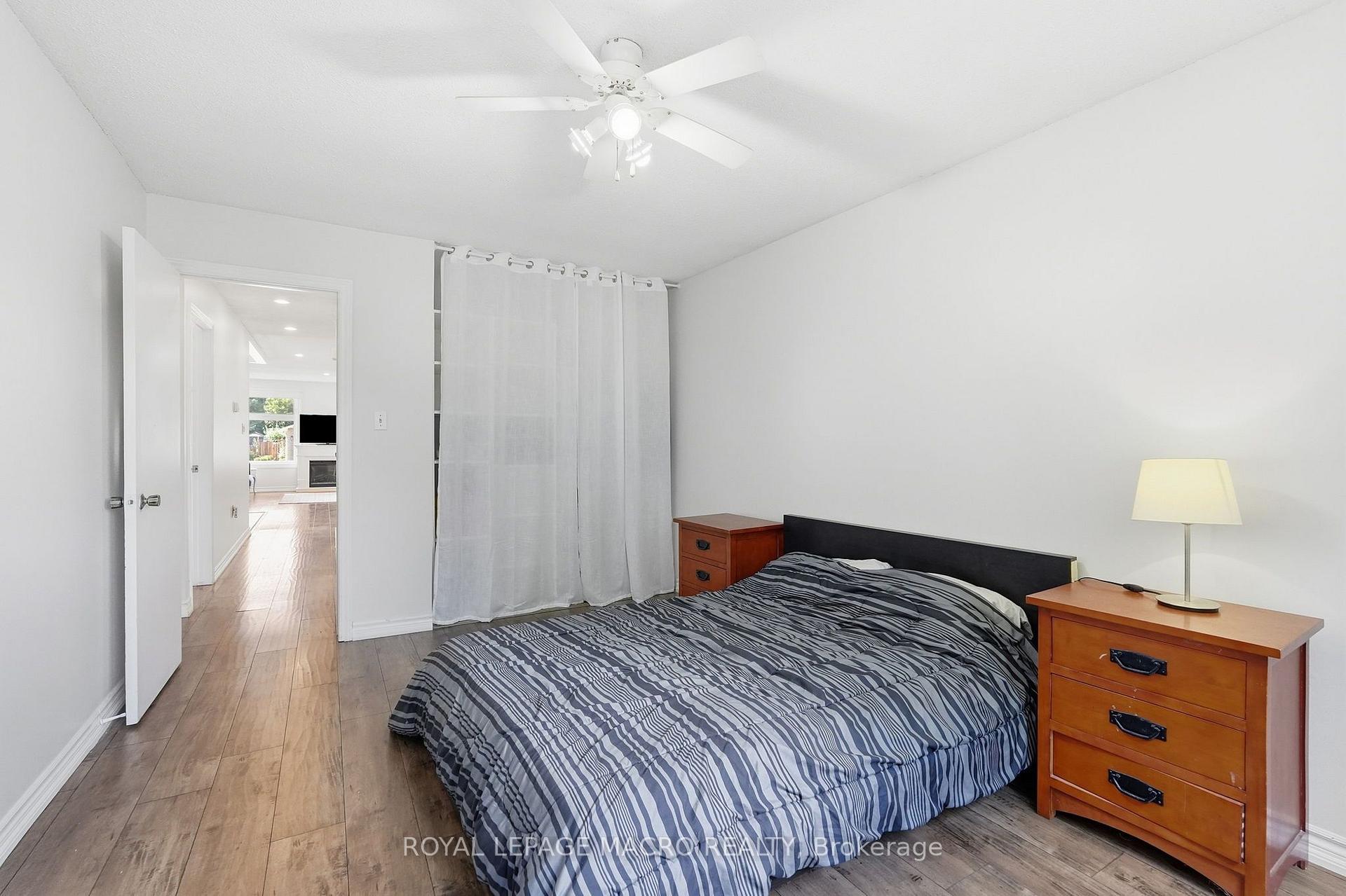 Photo 18 of 2328 Malcolm Crescent, Burlington, Brant Hills — HOMEH