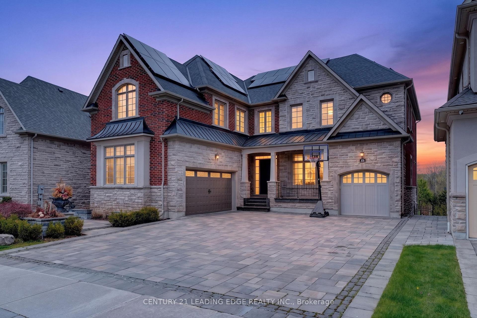 Photo of 33 Stollery Pond Crescent