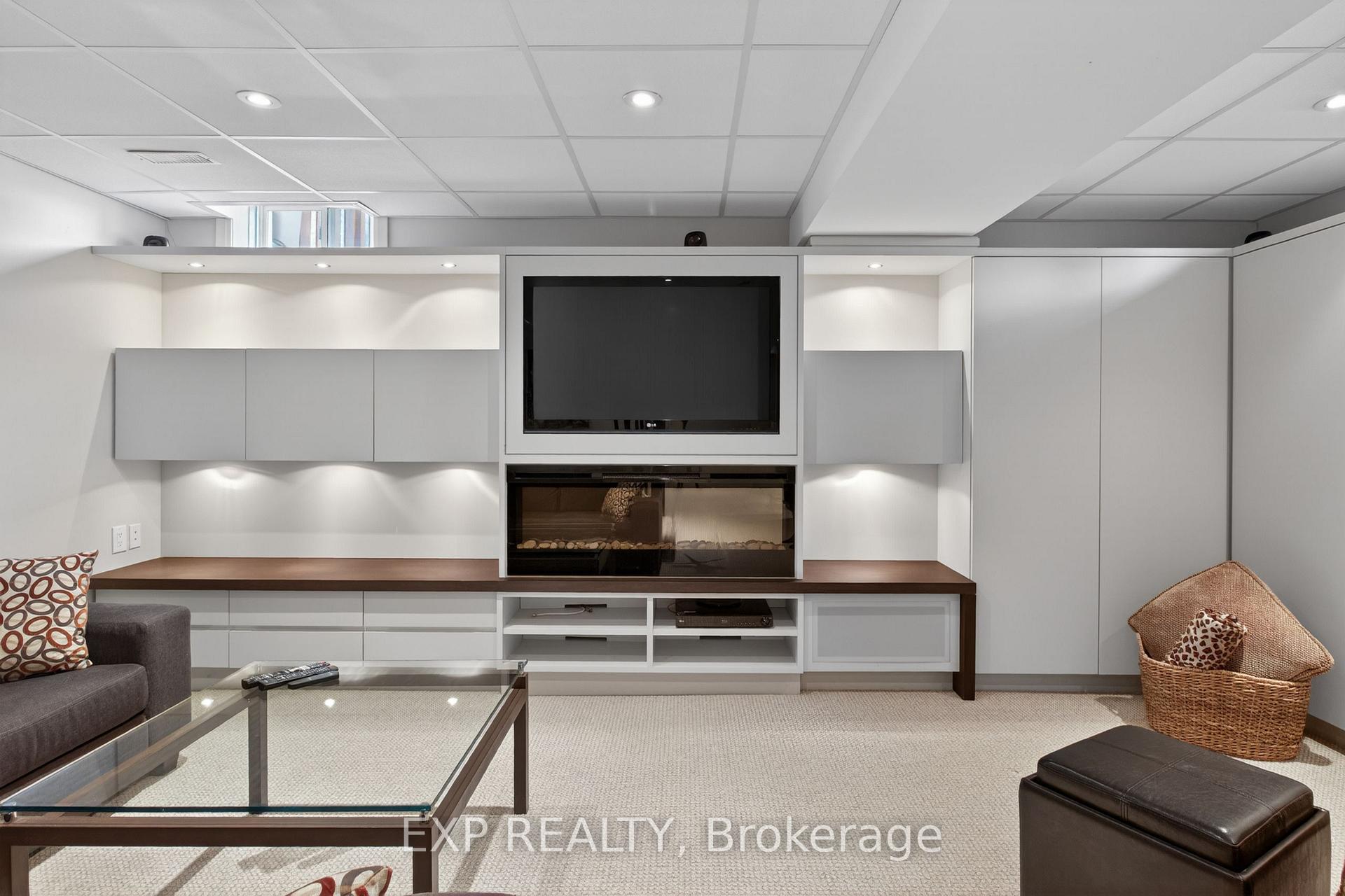 Photo 38 of 1347 Brookstar Drive, Oakville, West Oak Trails — HOMEH