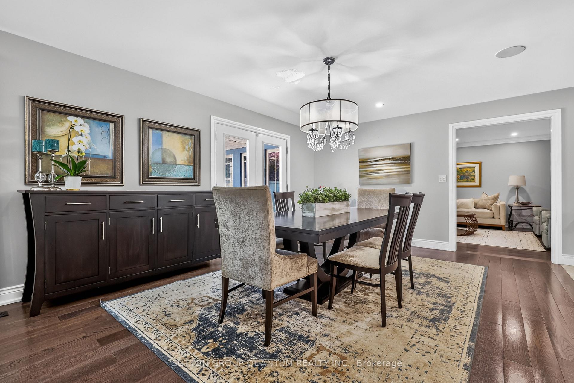 Photo 7 of 2233 Oneida Crescent, Mississauga, Erindale — HOMEH