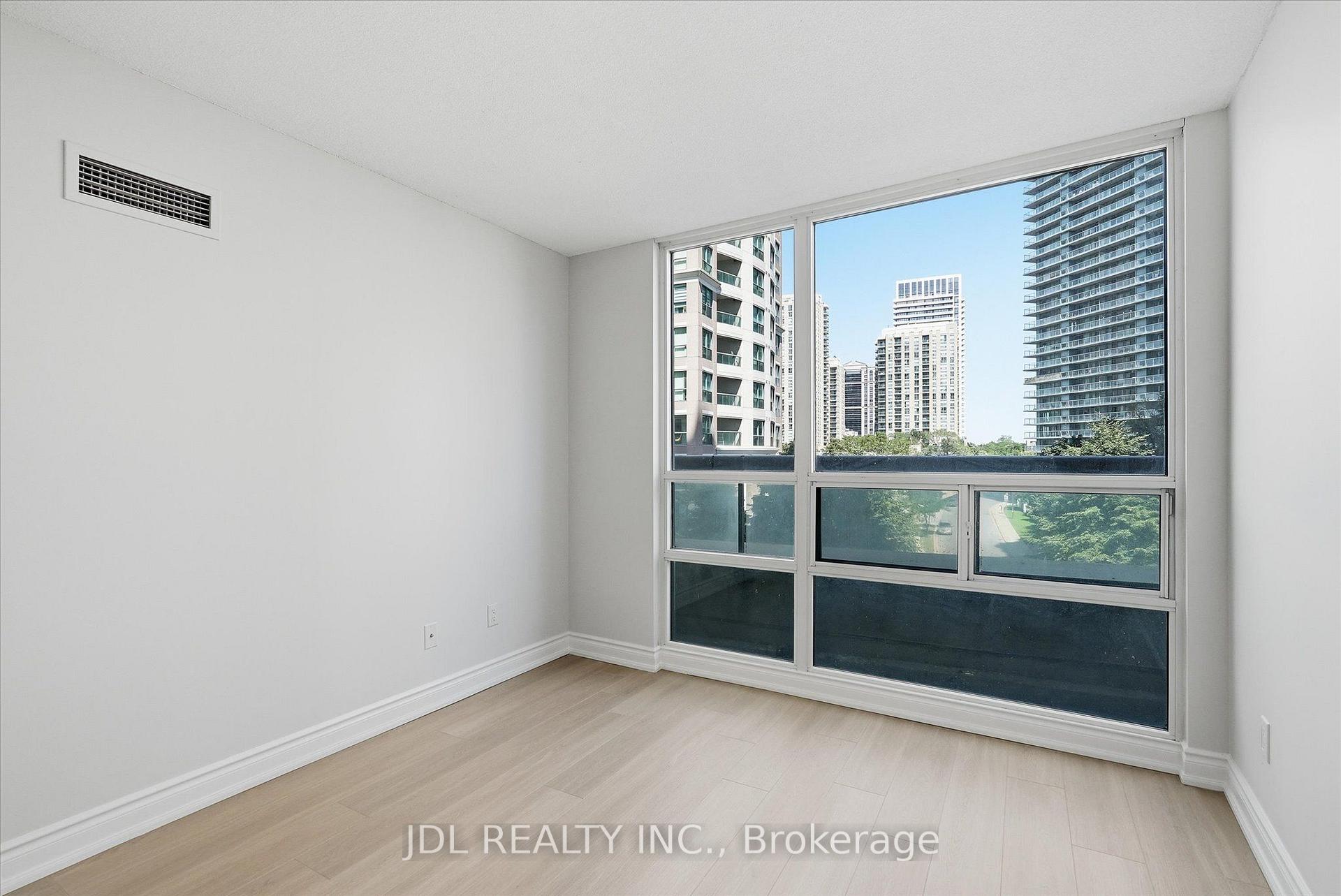 Photo 19 of Unit 516, 503 Beecroft Road, North York, Willowdale West — HOMEH