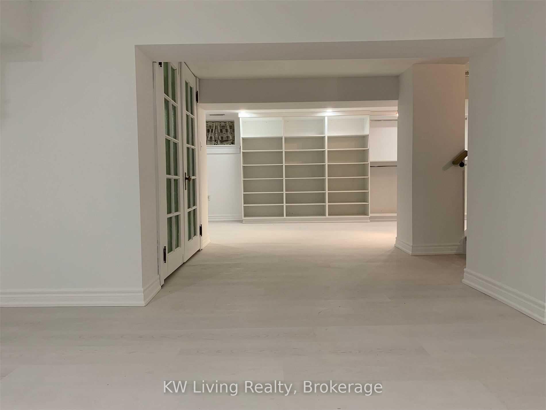 Photo 16 of 180 Dinnick Crescent, Toronto, Lawrence Park South — HOMEH