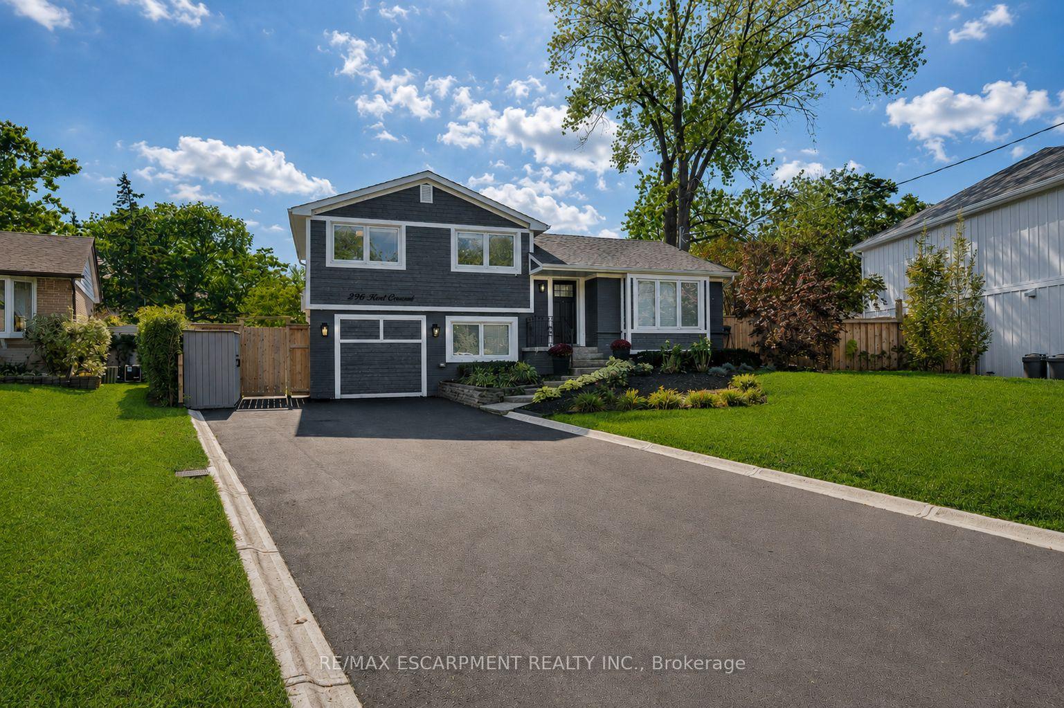 Photo 2 of 296 Kent Crescent, Burlington, Appleby — HOMEH