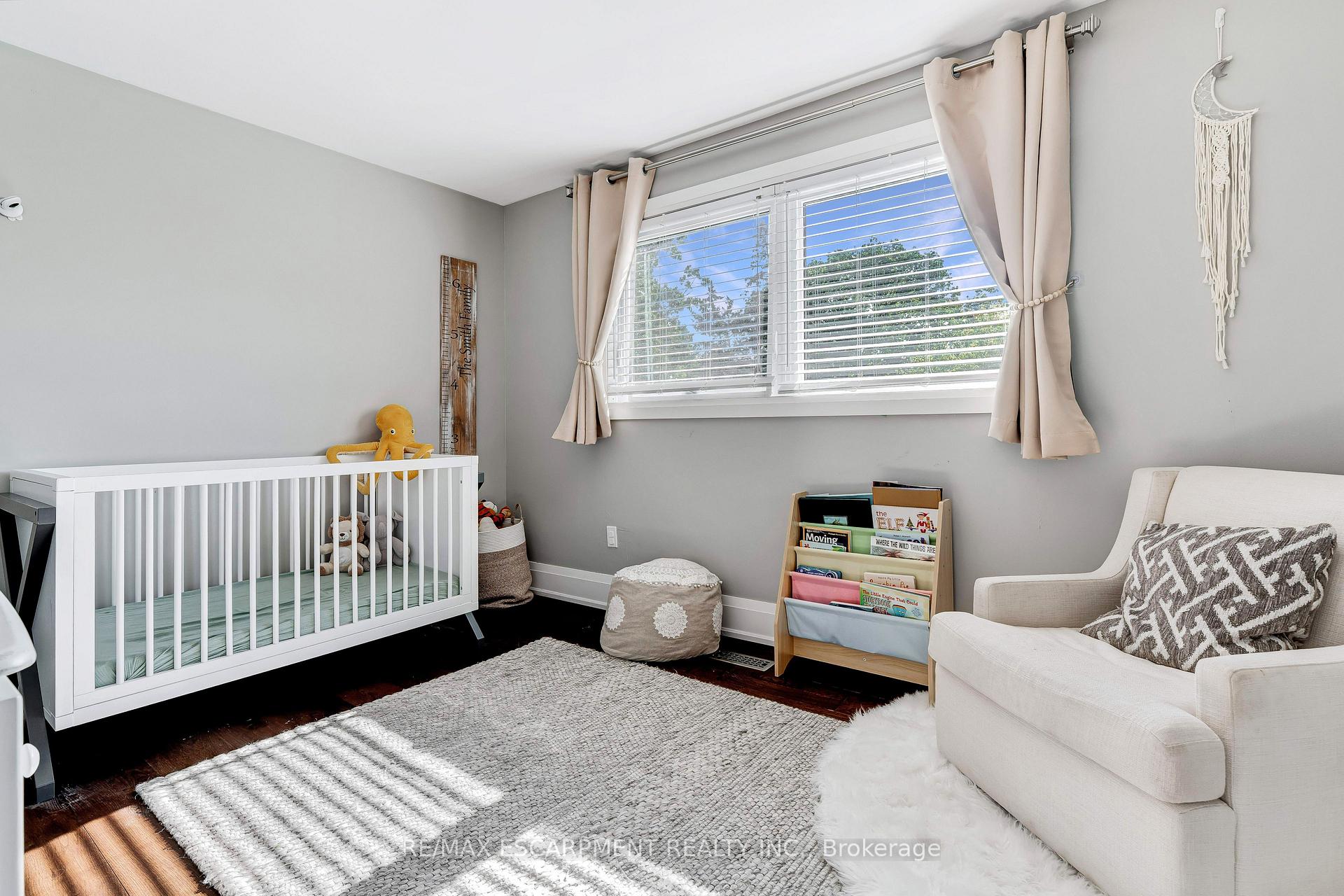 Photo 20 of 296 Kent Crescent, Burlington, Appleby — HOMEH
