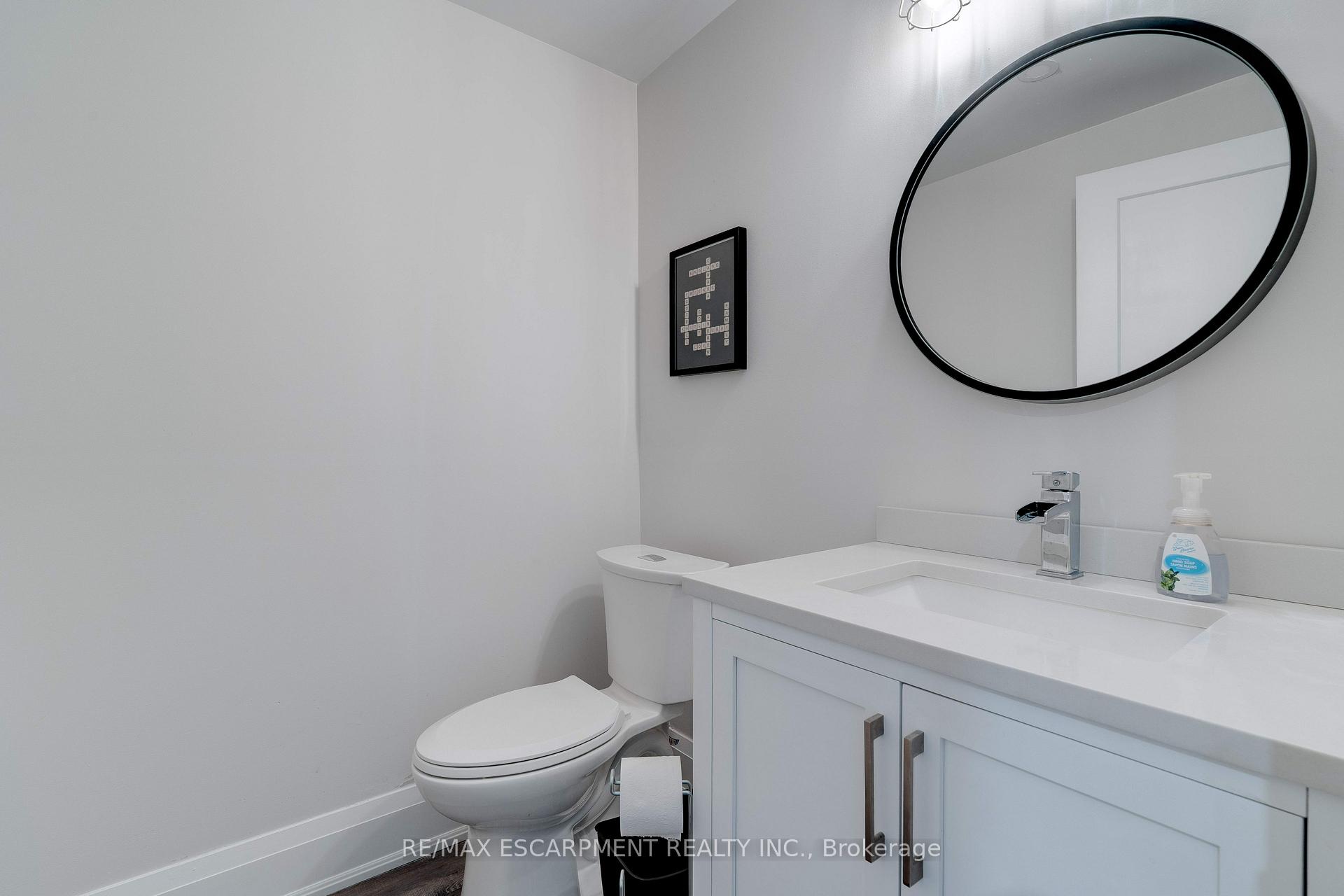 Photo 25 of 296 Kent Crescent, Burlington, Appleby — HOMEH
