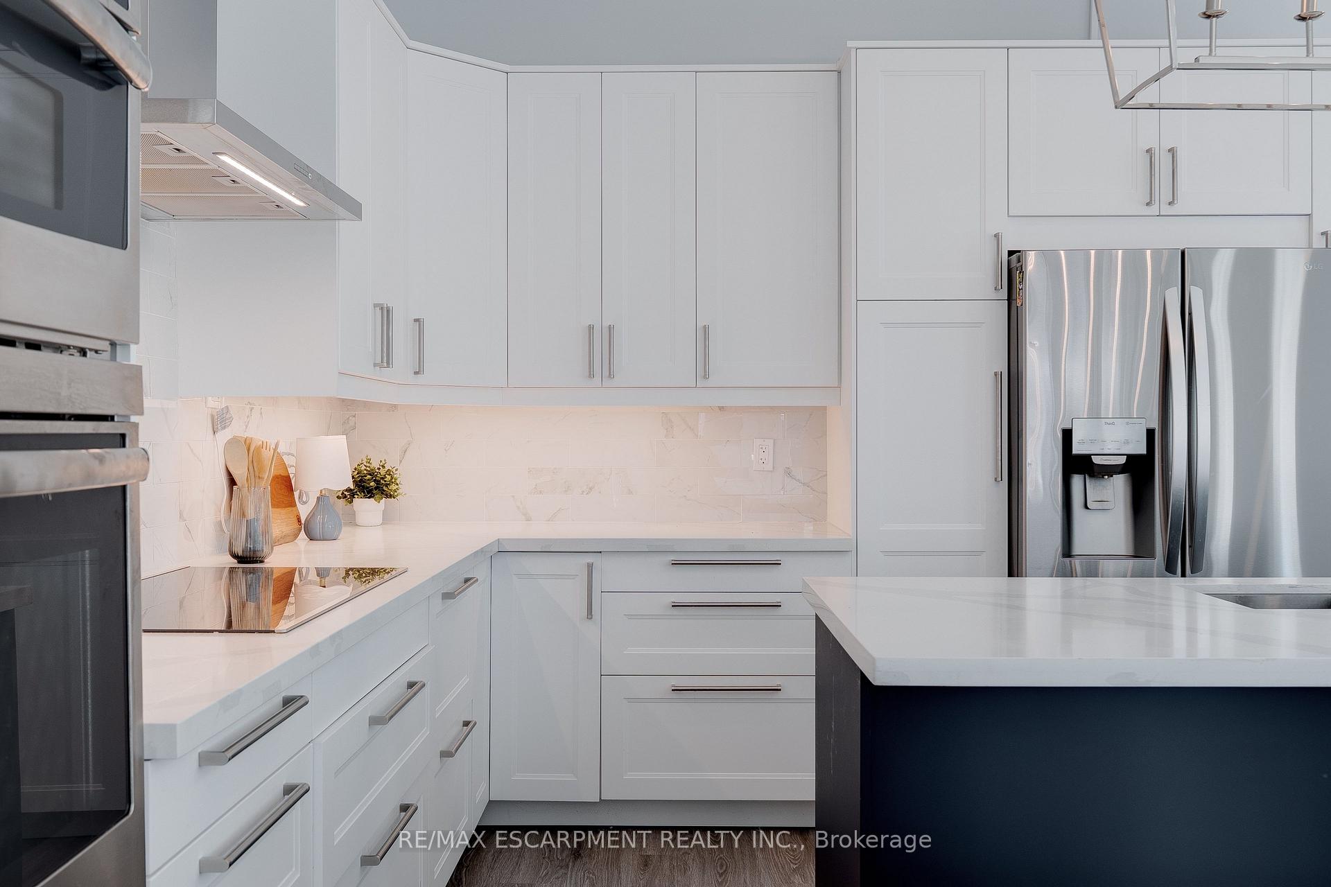 Photo 32 of 296 Kent Crescent, Burlington, Appleby — HOMEH