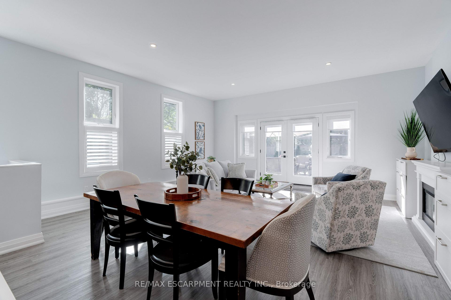 Photo 34 of 296 Kent Crescent, Burlington, Appleby — HOMEH