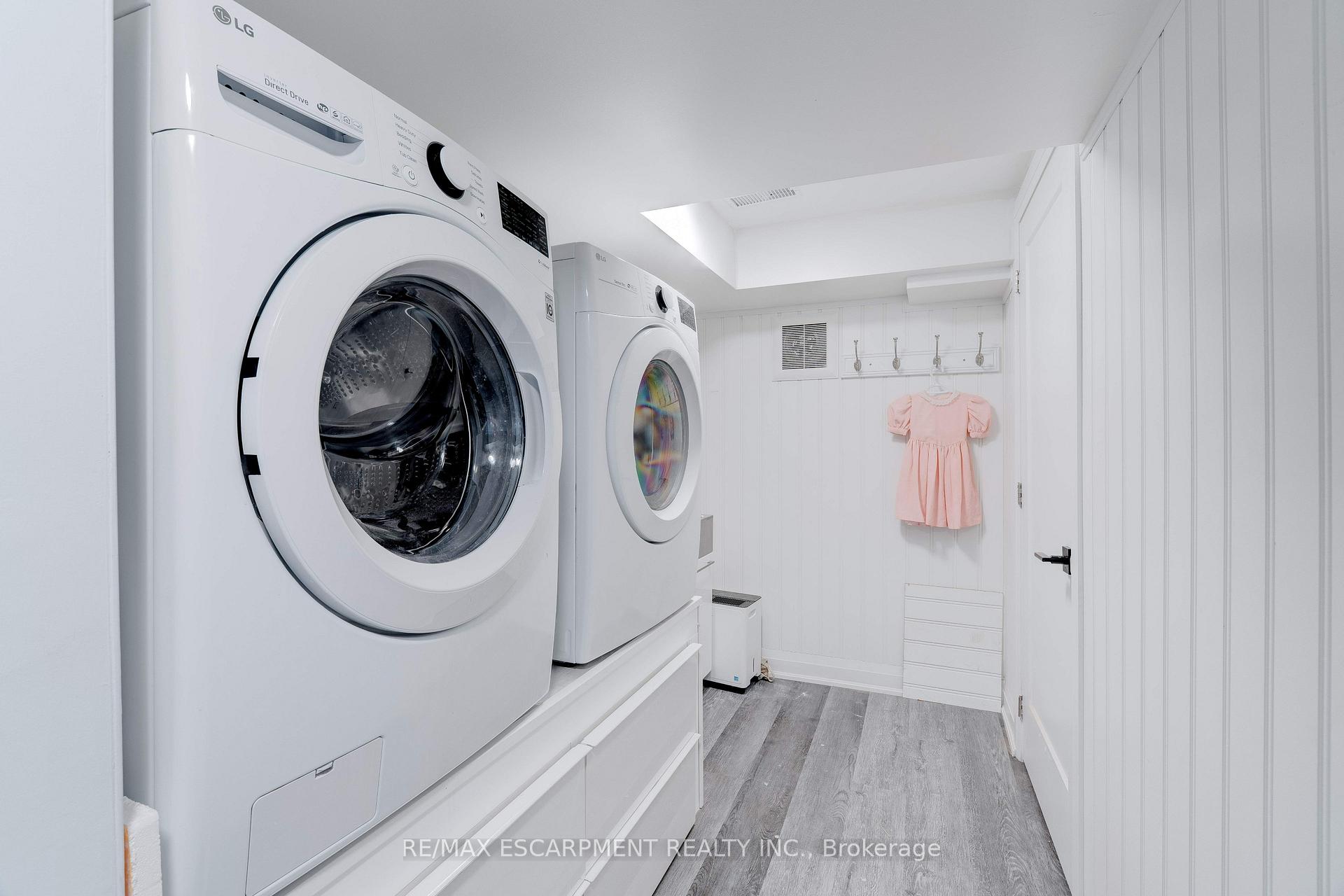 Photo 41 of 296 Kent Crescent, Burlington, Appleby — HOMEH