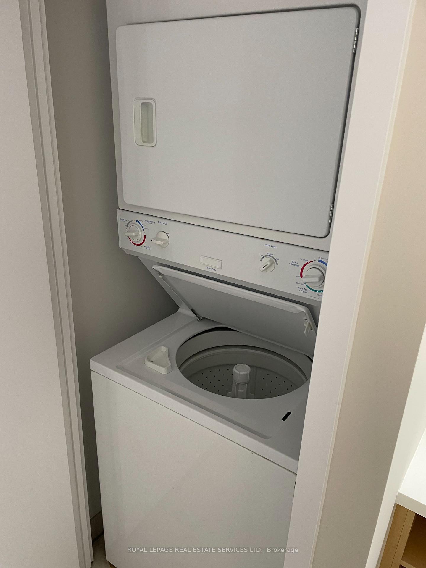 Photo 12 of Unit 907, 11 Brunel Court, Toronto, Waterfront Communities — HOMEH