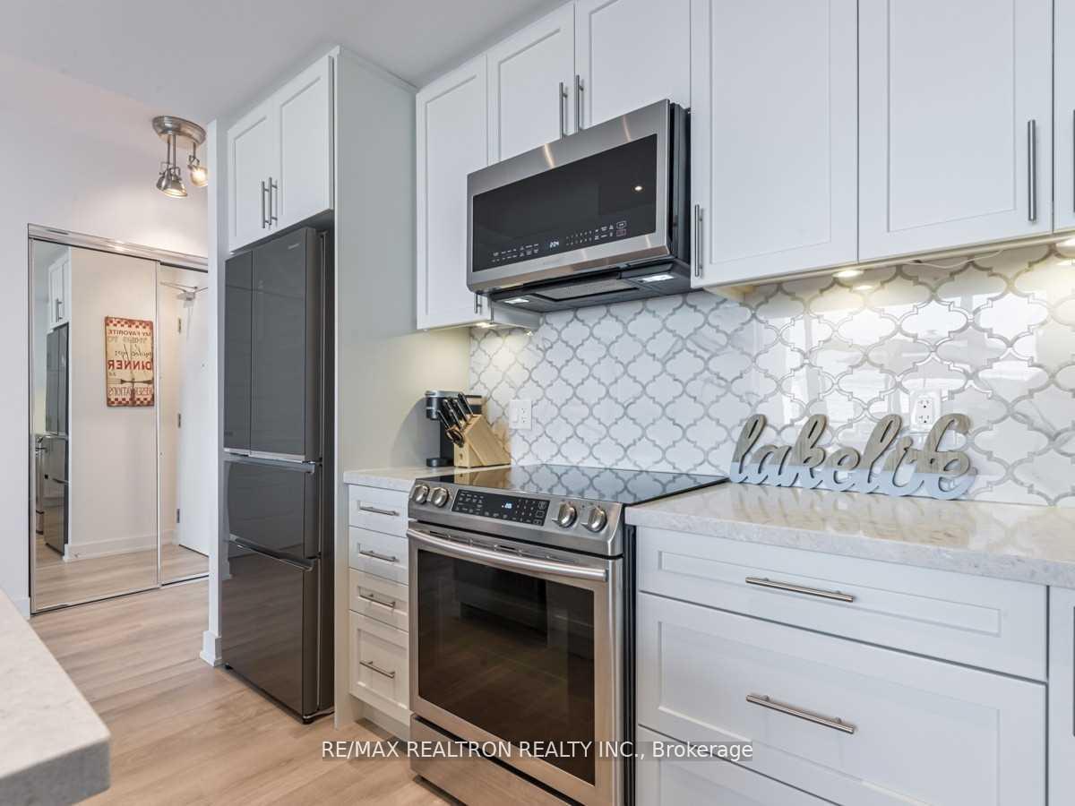 Photo 9 of Unit 413, 375 Sea Ray Avenue, Innisfil, Rural Innisfil — HOMEH