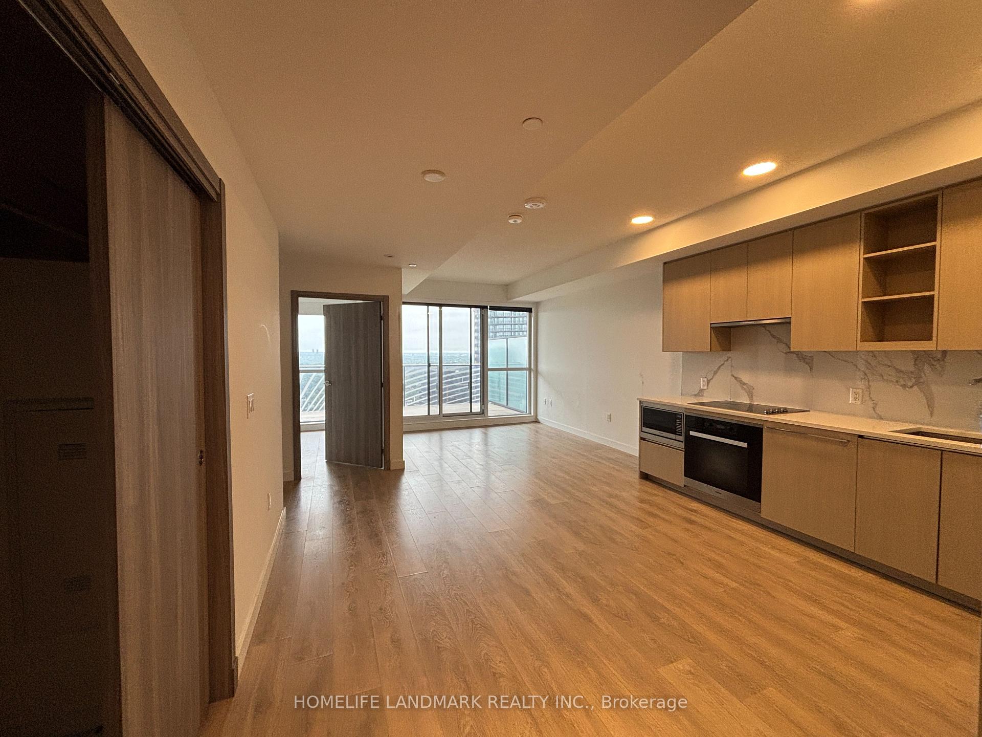 Photo 3 of Unit 3007, 27 Mcmahon Drive, North York, Bayview Village — HOMEH
