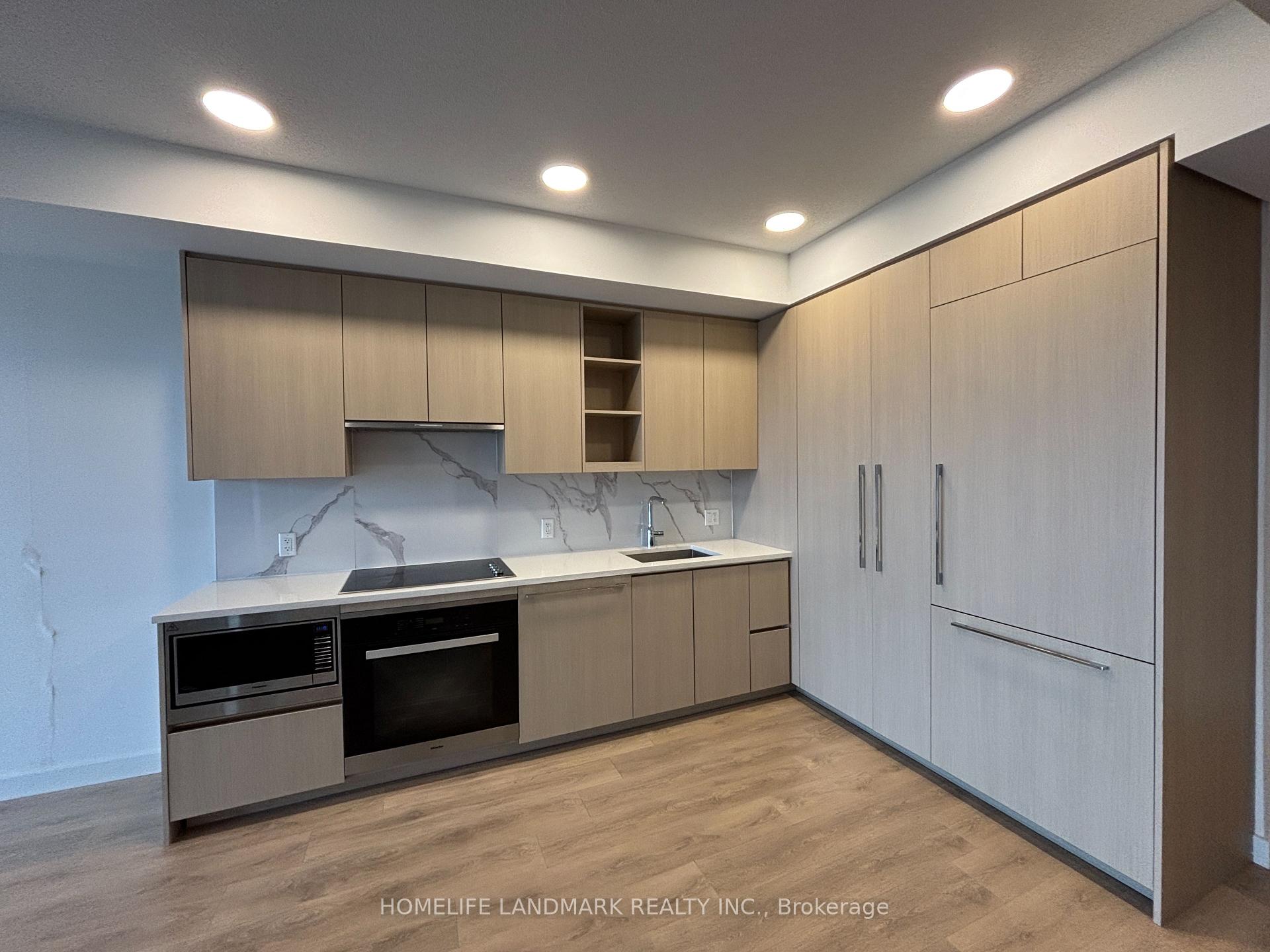 Photo 4 of Unit 3007, 27 Mcmahon Drive, North York, Bayview Village — HOMEH