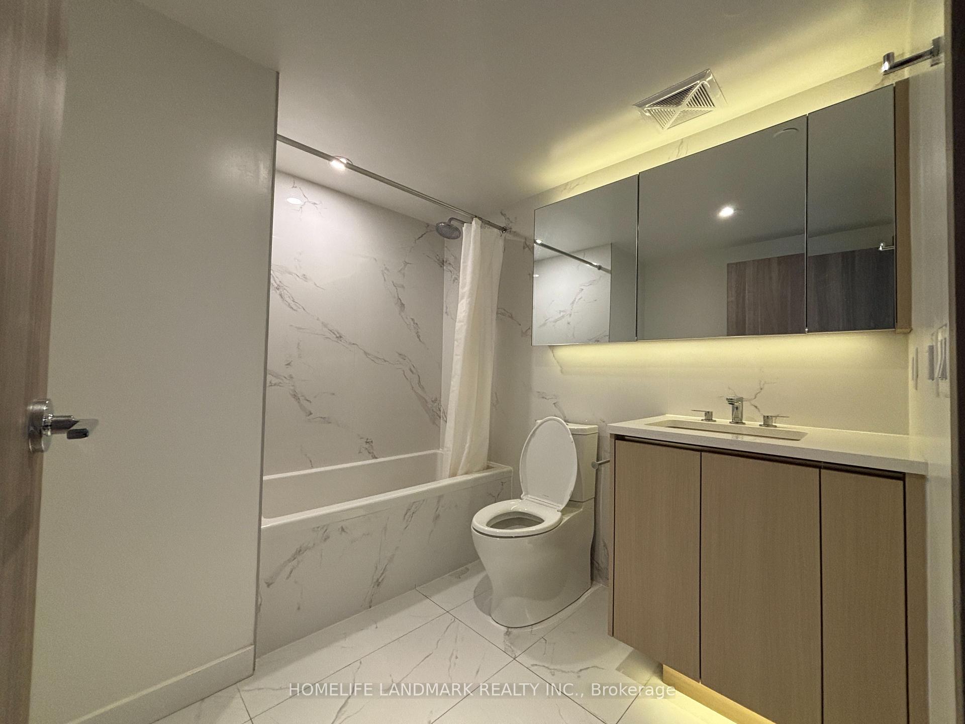 Photo 11 of Unit 3007, 27 Mcmahon Drive, North York, Bayview Village — HOMEH