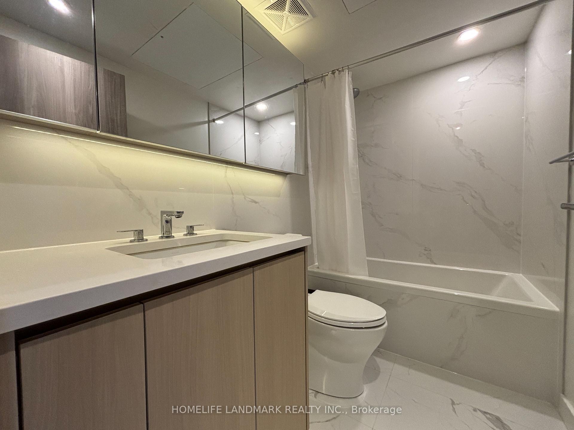 Photo 15 of Unit 3007, 27 Mcmahon Drive, North York, Bayview Village — HOMEH