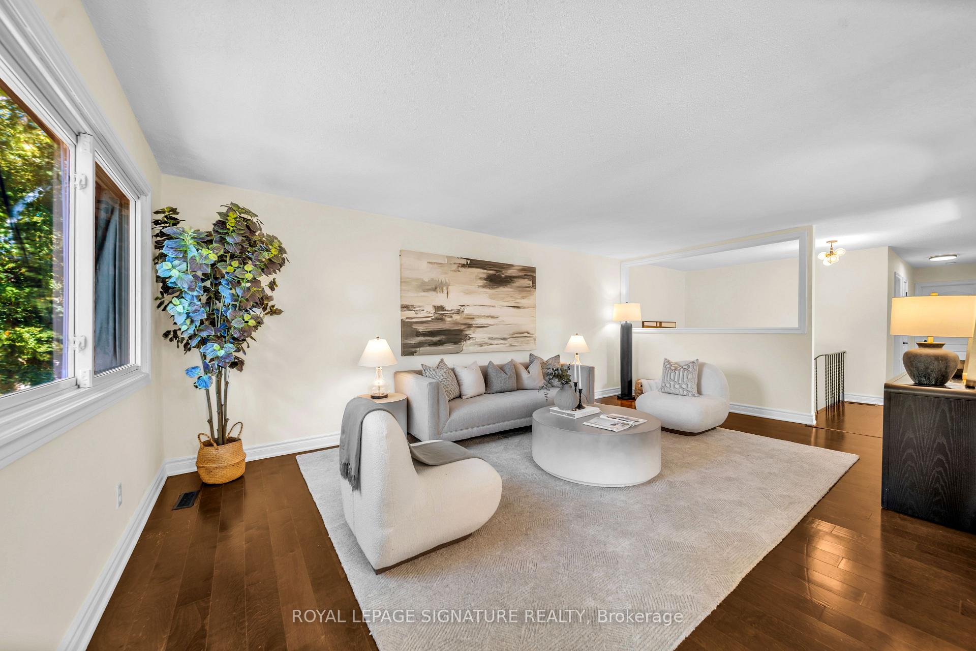 Photo 12 of 69 Silas Hill Drive, North York, Don Valley Village — HOMEH