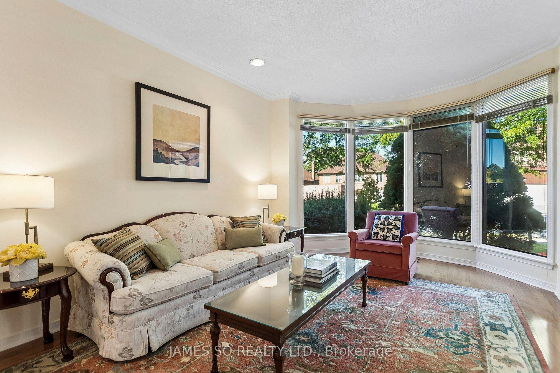 Photo 4 of 56 Ambrose Road, North York, Bayview Village — HOMEH