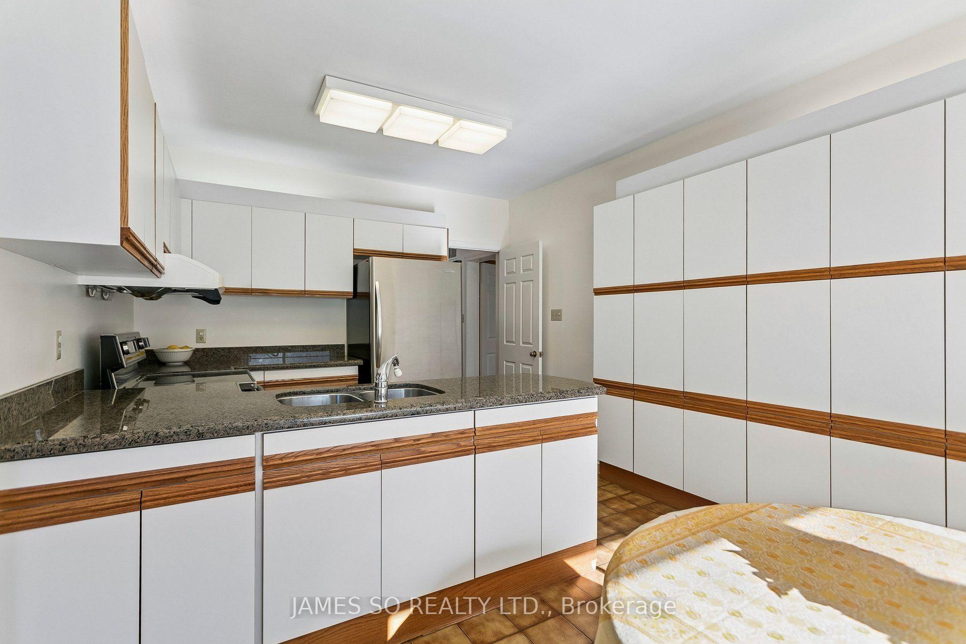 Photo 7 of 56 Ambrose Road, North York, Bayview Village — HOMEH