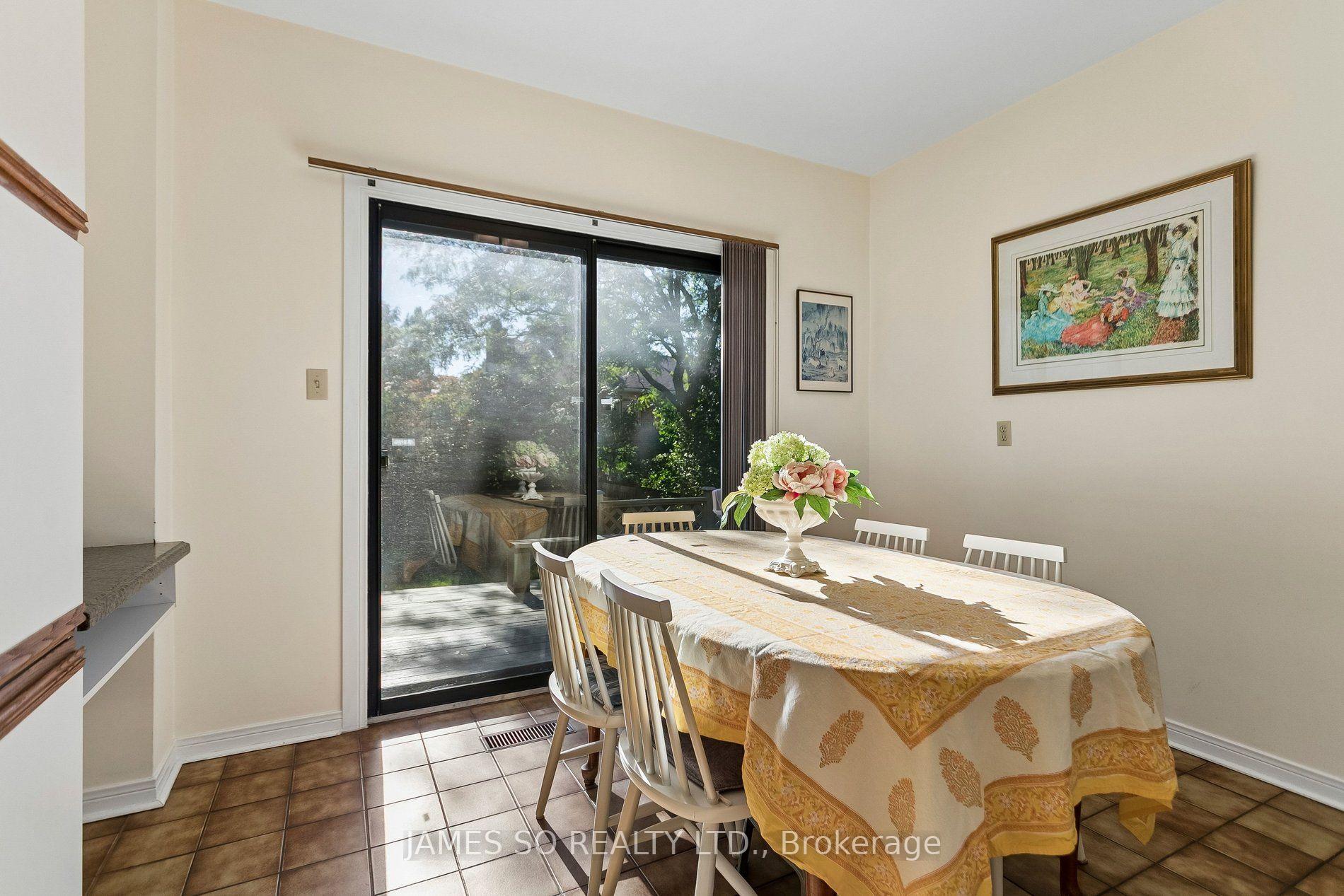 Photo 9 of 56 Ambrose Road, North York, Bayview Village — HOMEH