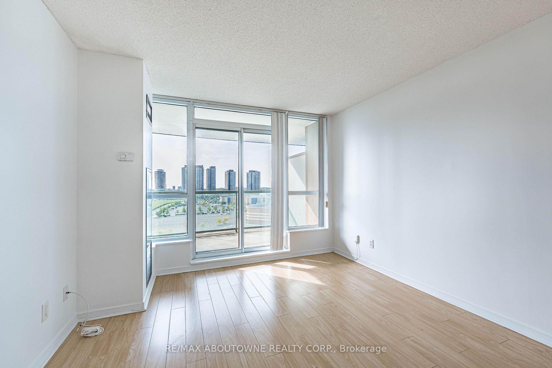 Photo 11 of Unit 1102, 2585 Erin Centre Boulevard, Mississauga, Central Erin Mills — HOMEH