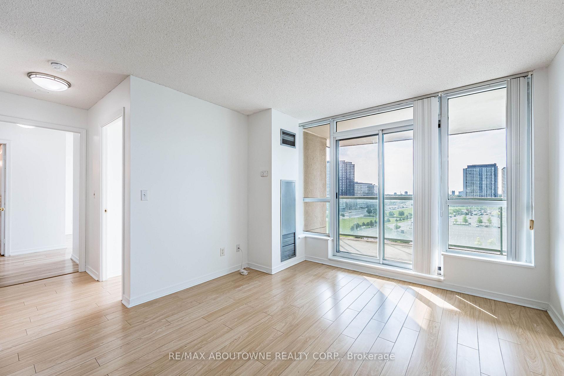 Photo 14 of Unit 1102, 2585 Erin Centre Boulevard, Mississauga, Central Erin Mills — HOMEH