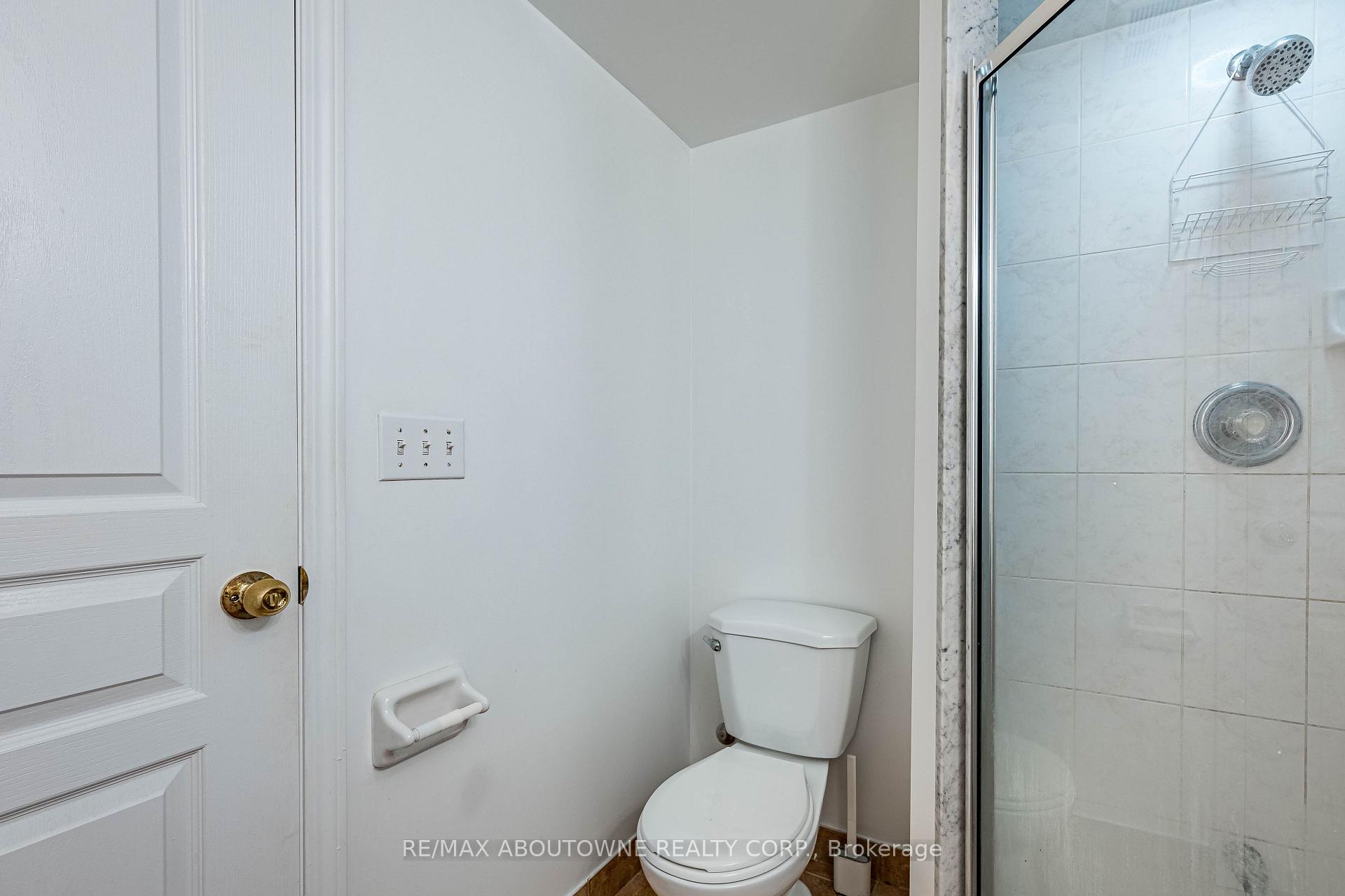 Photo 20 of Unit 1102, 2585 Erin Centre Boulevard, Mississauga, Central Erin Mills — HOMEH