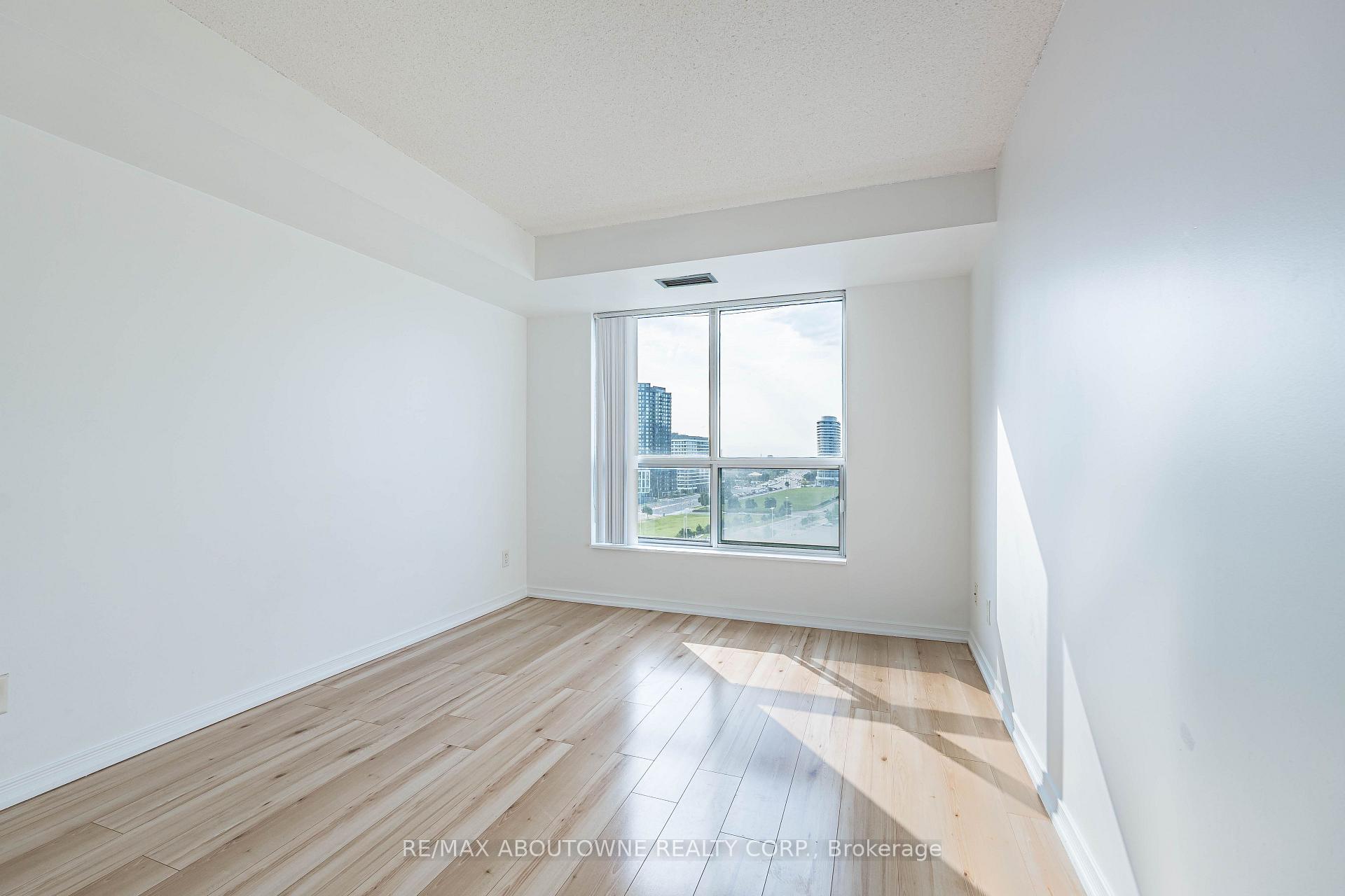 Photo 23 of Unit 1102, 2585 Erin Centre Boulevard, Mississauga, Central Erin Mills — HOMEH